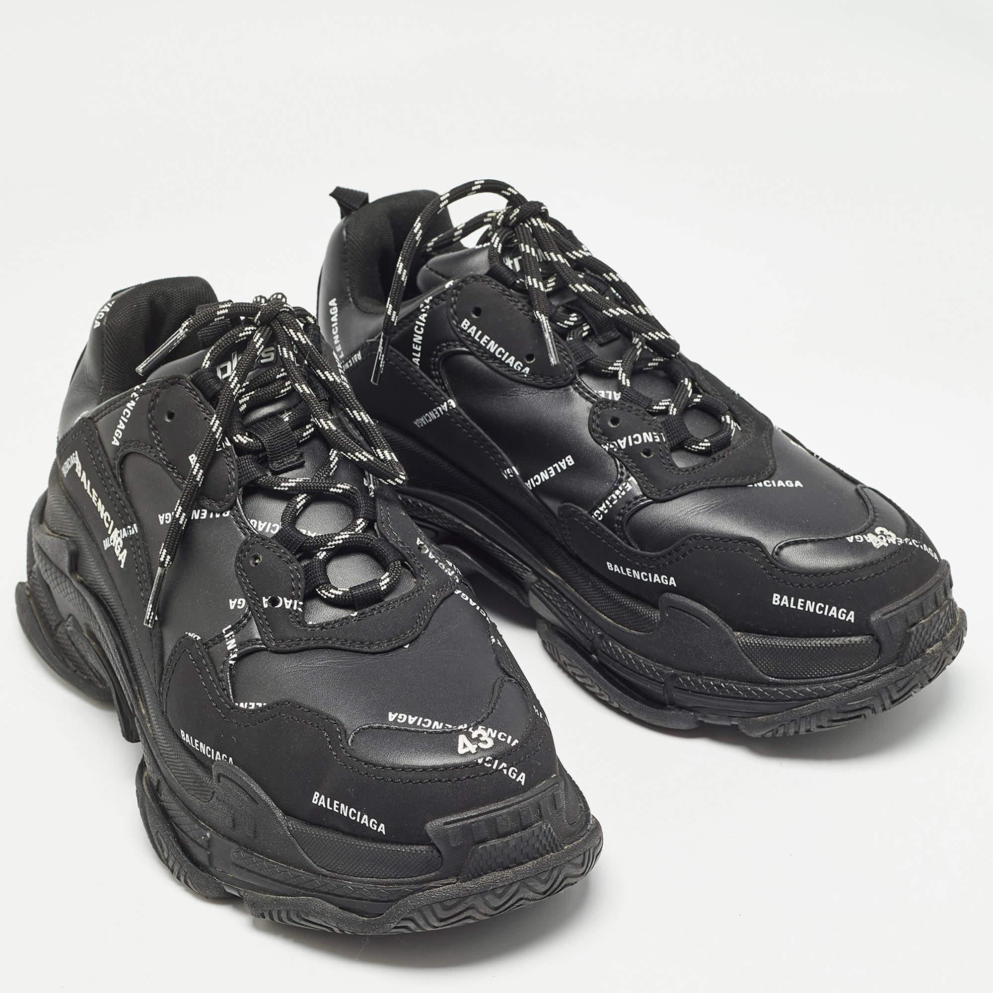 Men's Balenciaga Black Leather Triple S Sneakers Size 43
