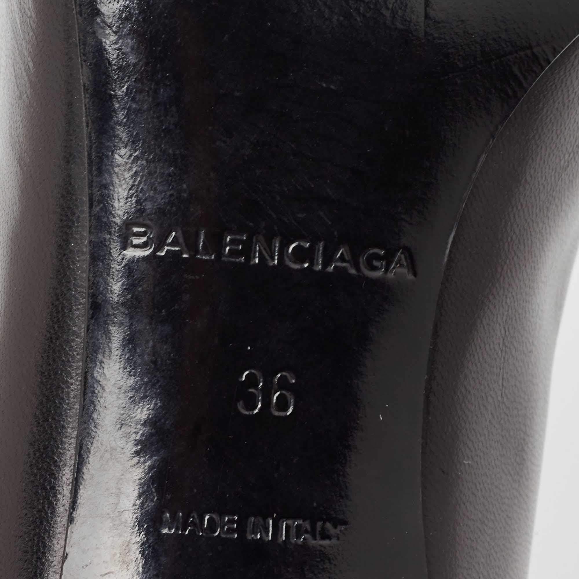 Balenciaga Black Leather V Neck Open Toe Pumps Size 36 For Sale 4