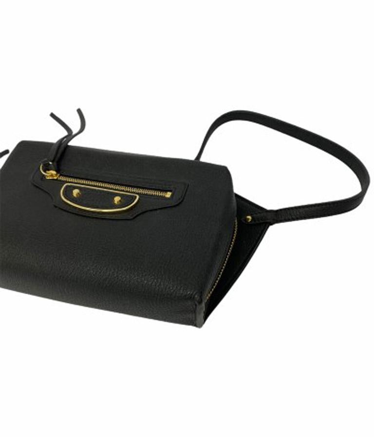 Women's Balenciaga Black Leather Waist Bag 