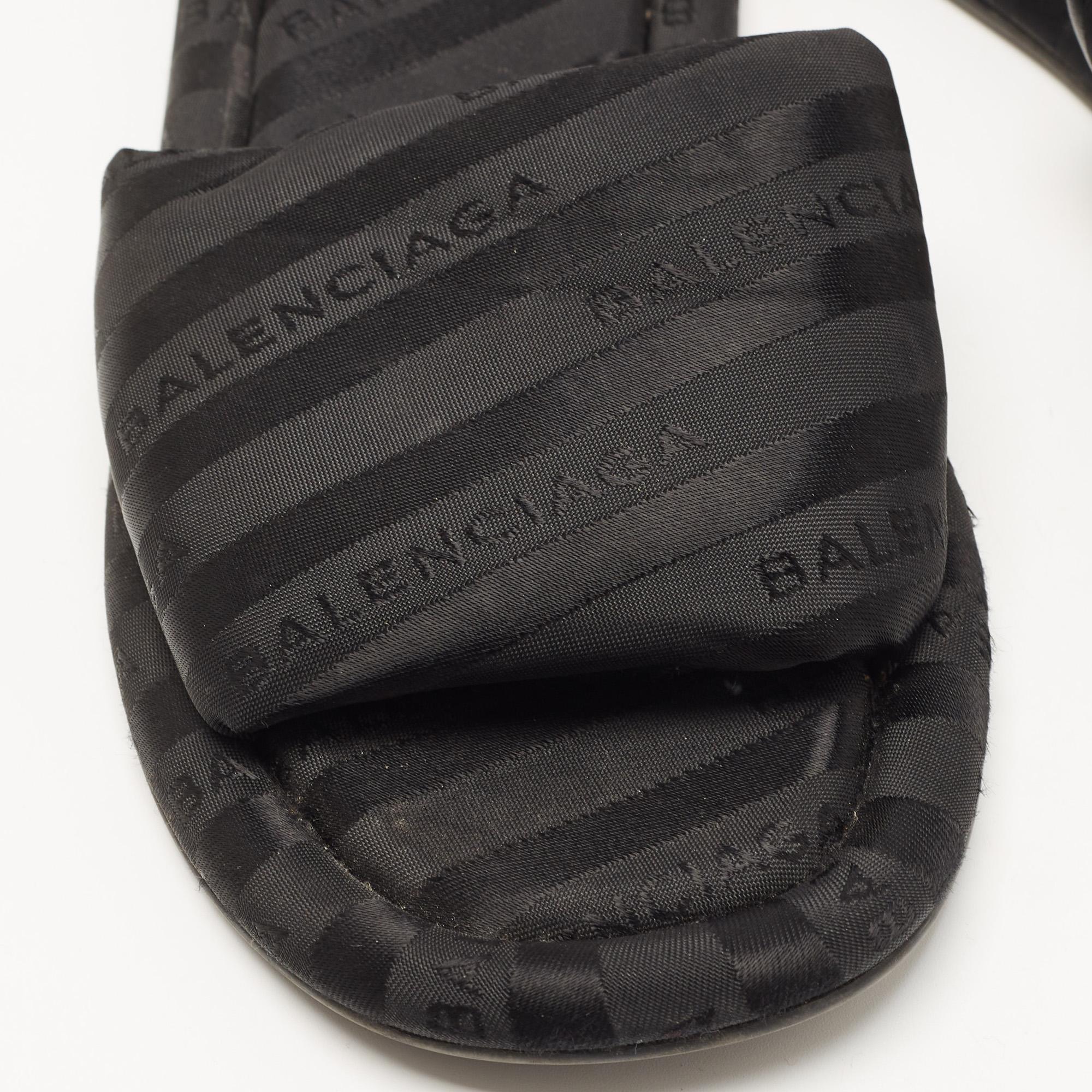 Balenciaga Black Logo Print Fabric Flat Slides Size 35 For Sale 2