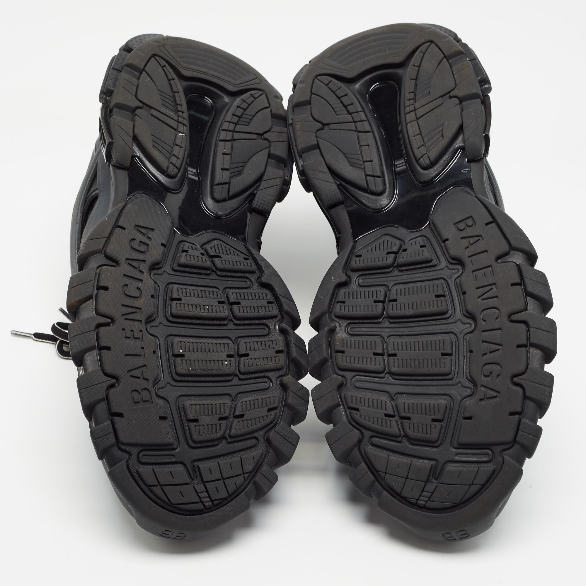 Balenciaga Black Mesh and Faux Leather Track Sneakers Size 46 Unisexe en vente