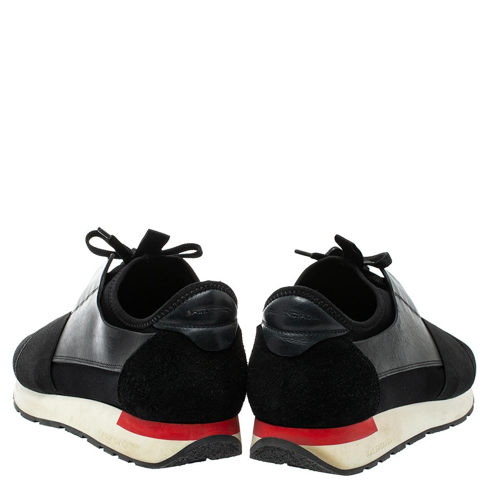 Balenciaga Black Mesh And Leather Race Runner Sneakers Size 42 In Good Condition In Dubai, Al Qouz 2