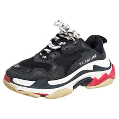 Balenciaga Black Mesh And Nubuck Leather Triple S Low Top Sneakers Size 37