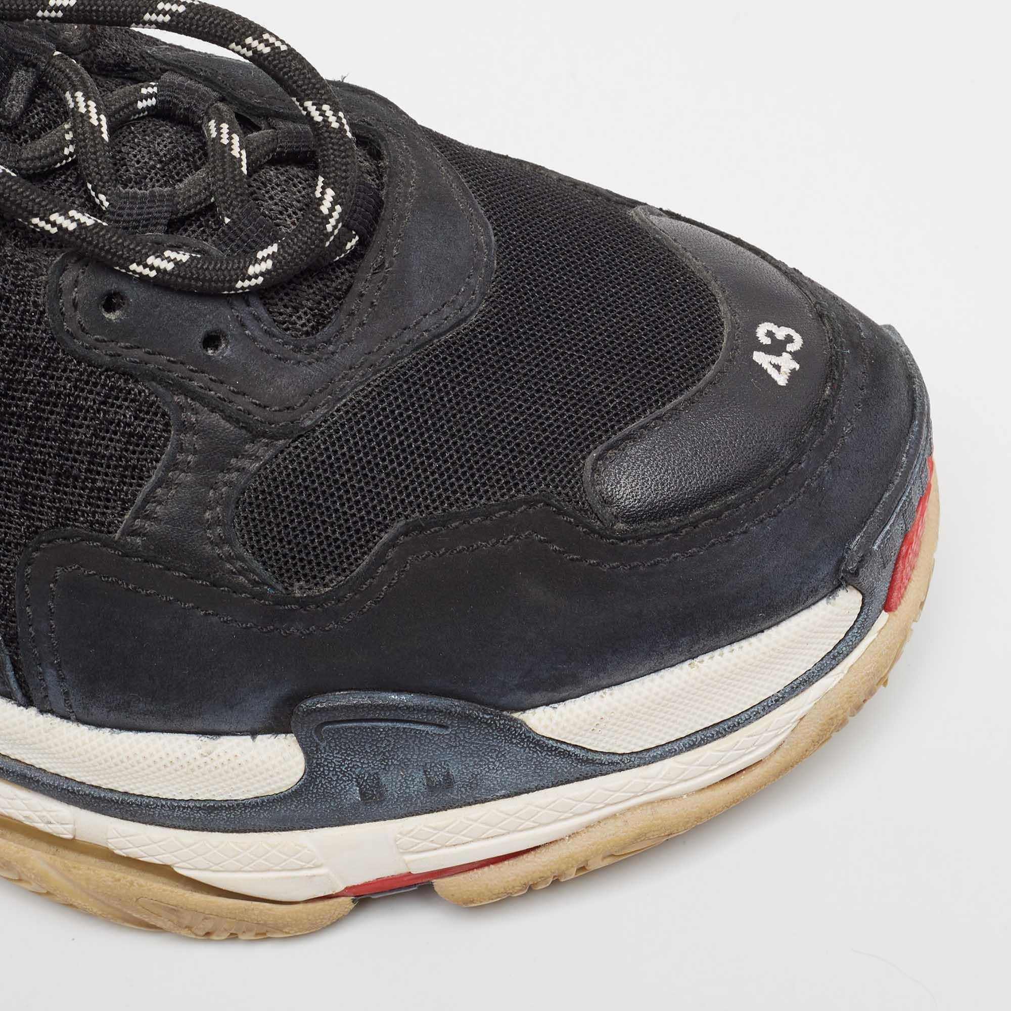 Balenciaga Black Nubuck and Mesh Triple S Sneakers Size 43 4