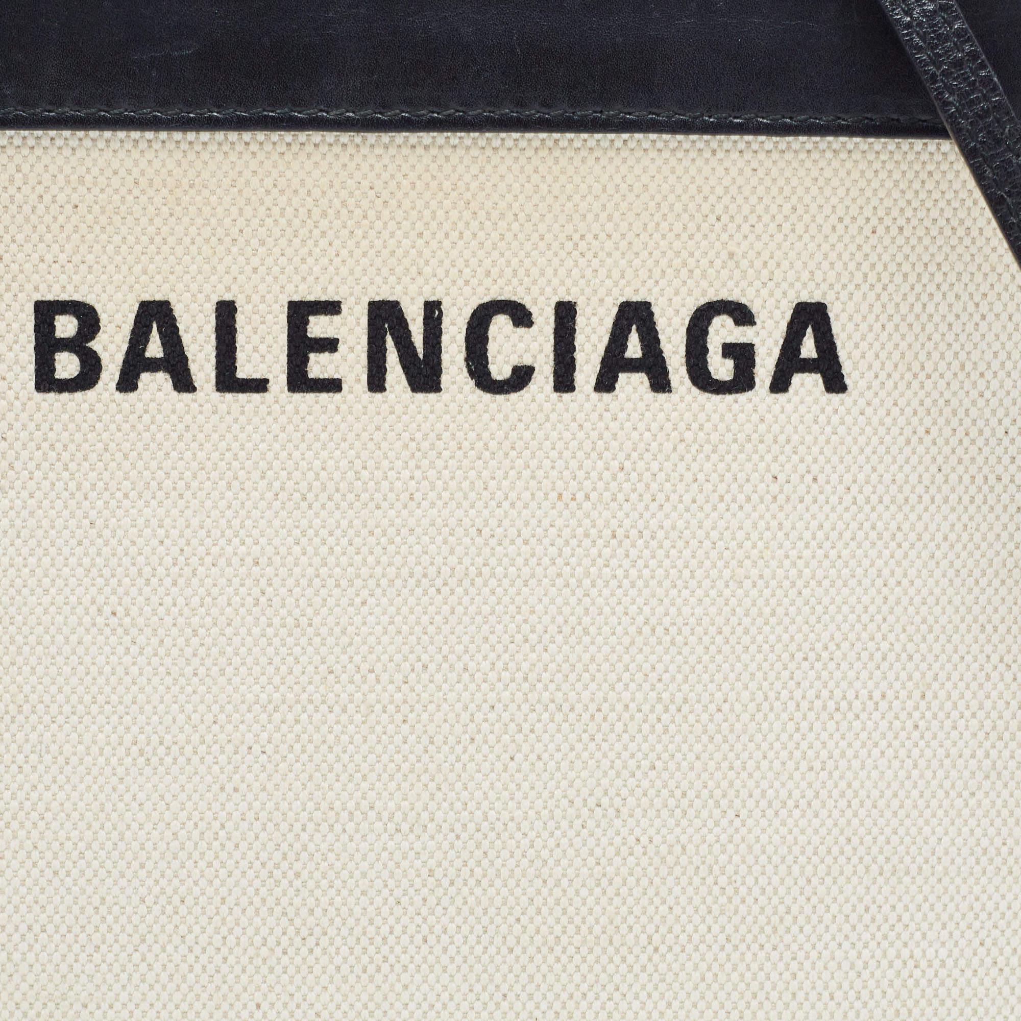 Balenciaga Black/Off-White Canvas and Leather Navy Pochette Crossbody Bag For Sale 4