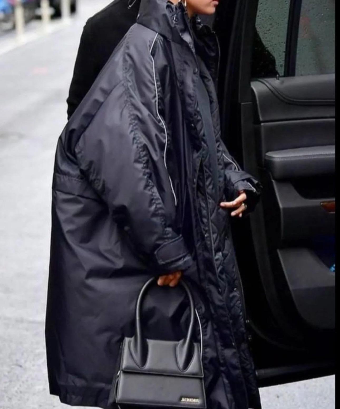 Balenciaga Black Oversized Long Nylon Parka Coat  For Sale 8