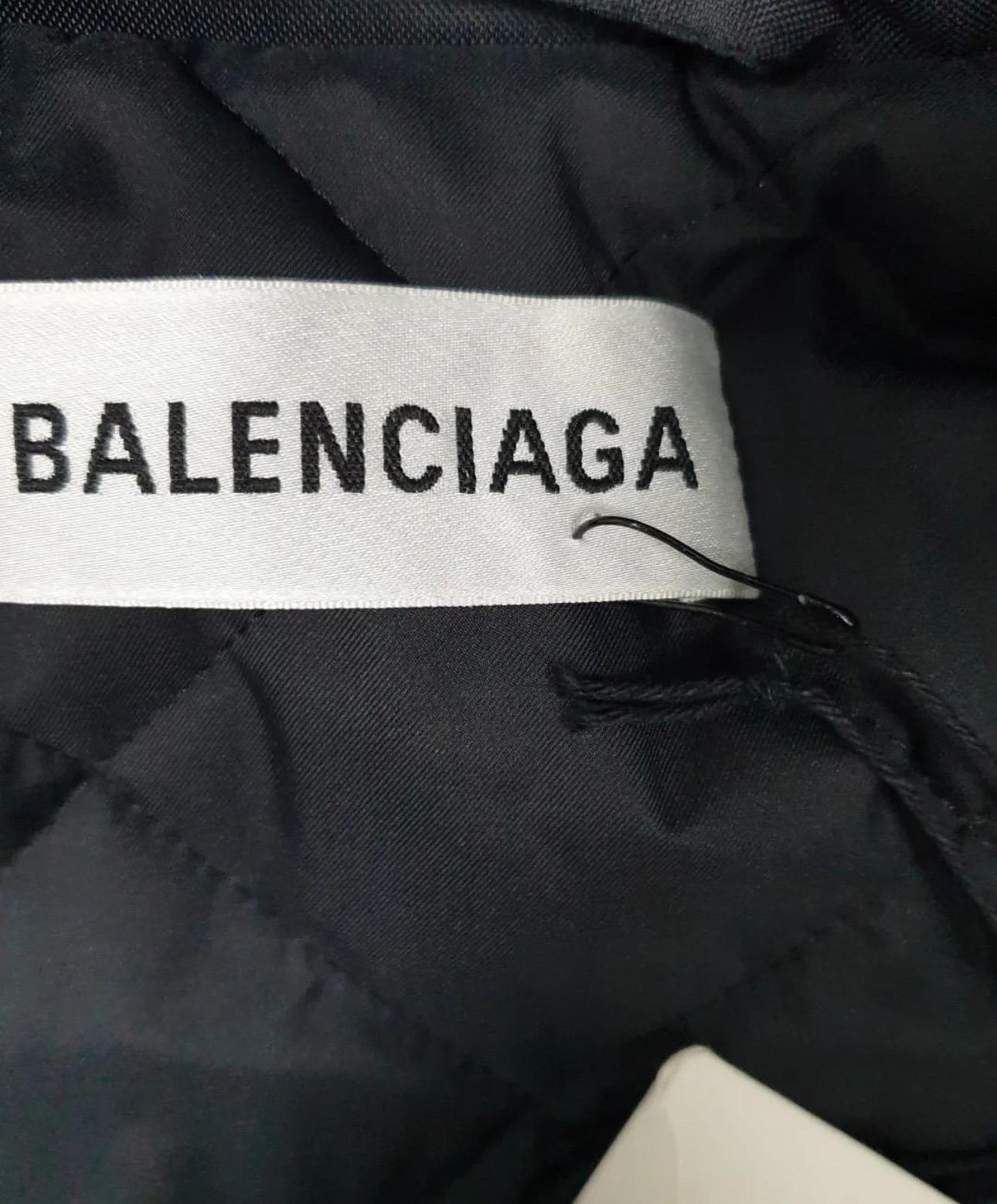 Manteau parka long en nylon surdimensionné noir Balenciaga  en vente 1