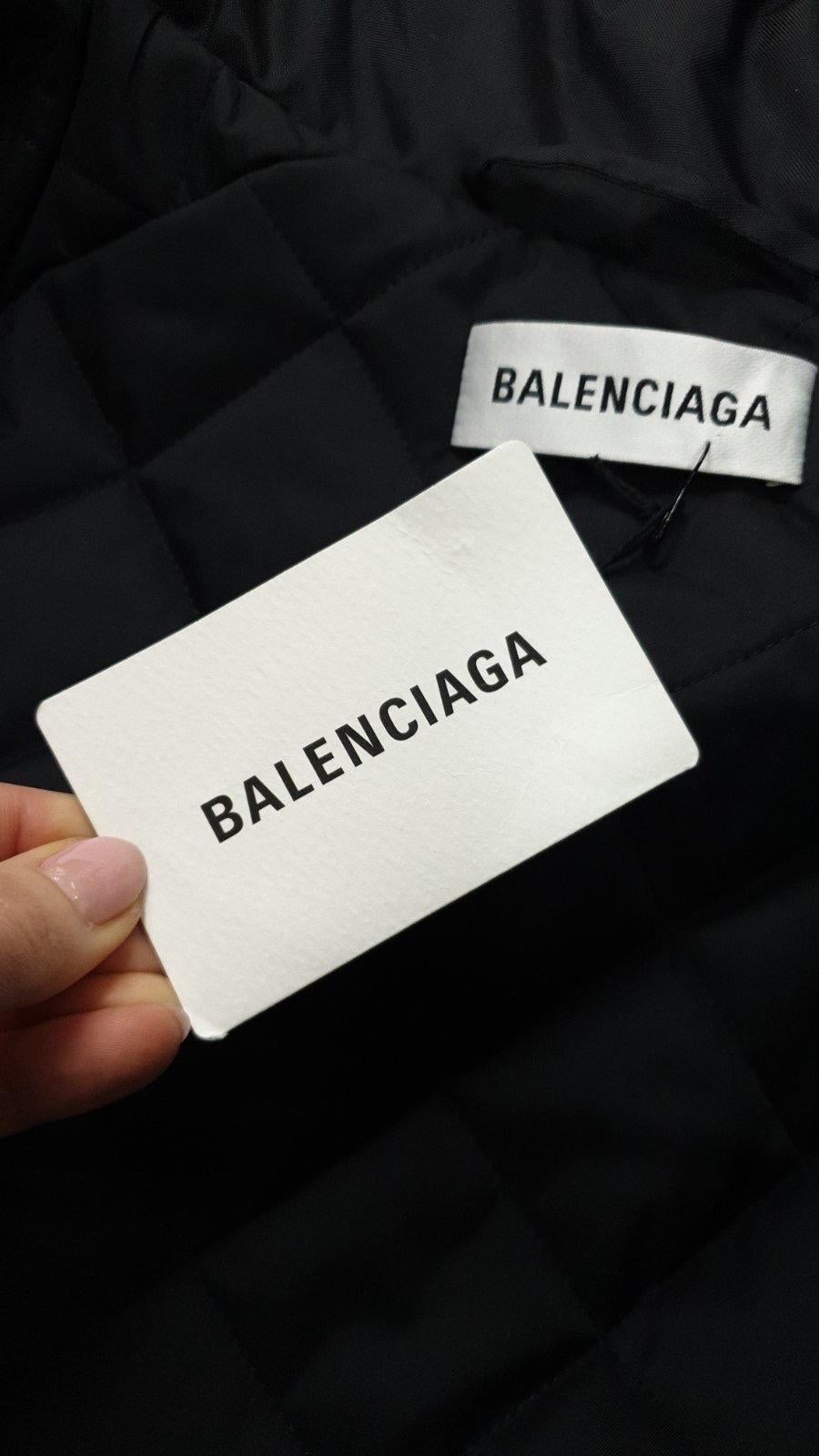 Balenciaga Black Oversized Long Nylon Parka Coat  For Sale 4