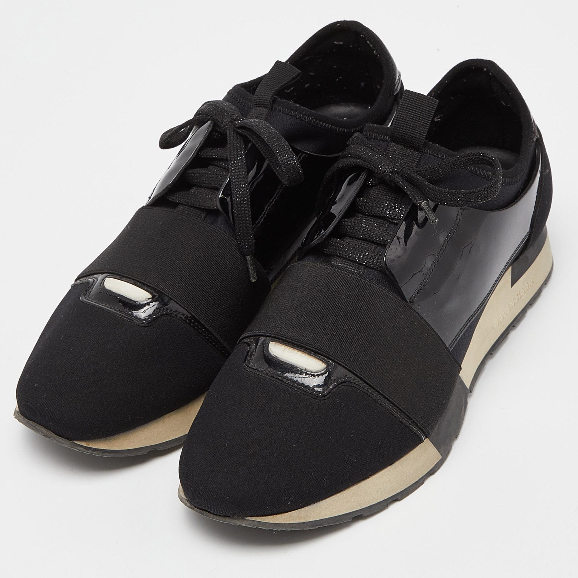 Balenciaga Black Patent and Fabric Race Runner Sneakers Size 39 en vente 2