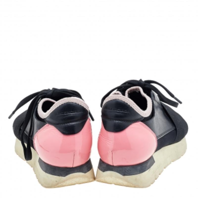 Women's Balenciaga Black/Pink Leather And Mesh Race Runner Sneakers Size 35 For Sale