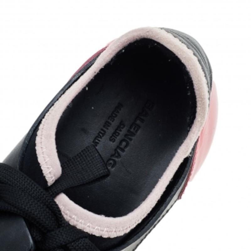 Balenciaga Black/Pink Leather And Mesh Race Runner Sneakers Size 35 For Sale 2