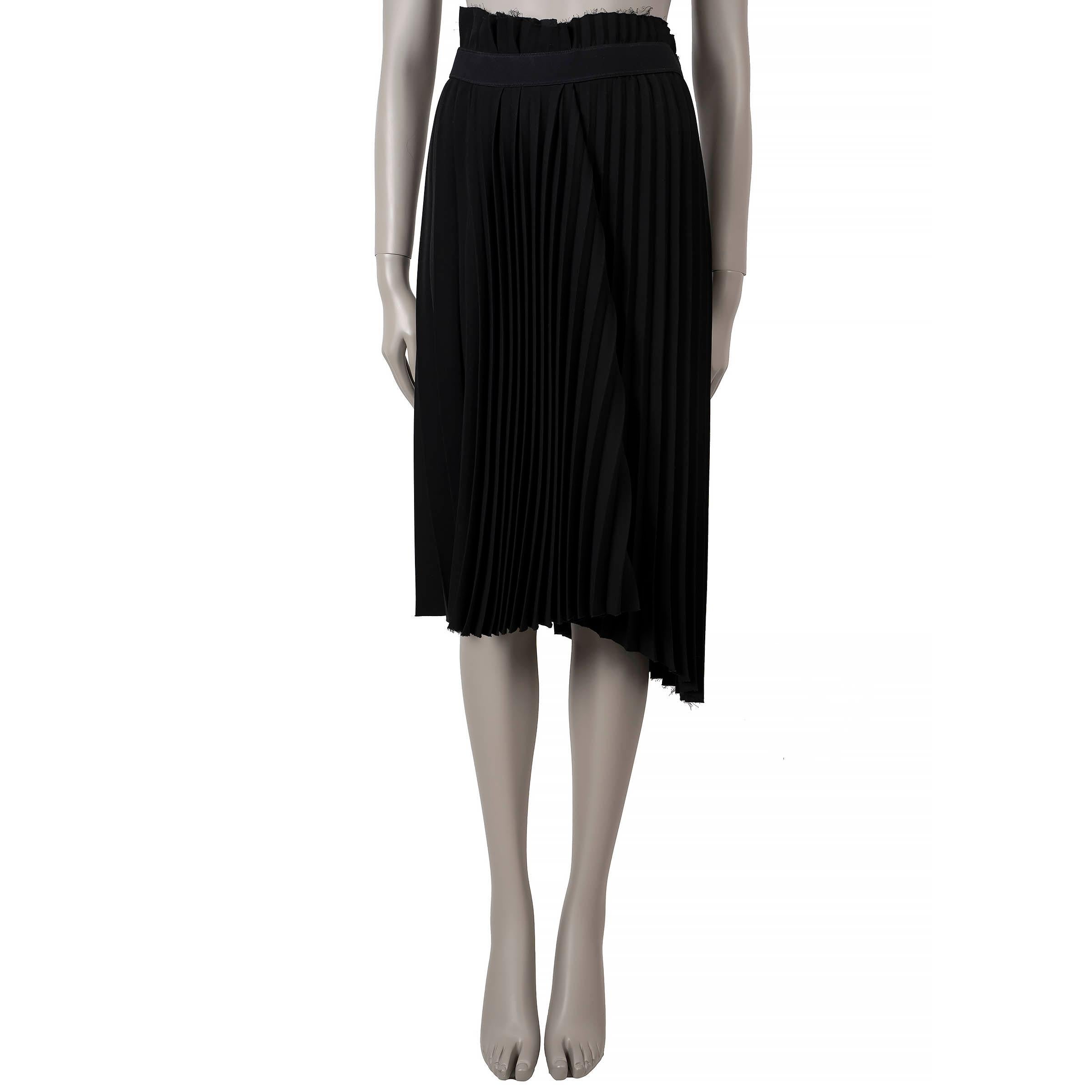 BALENCIAGA black polyester 2018 FANCY ASYMMETRIC PLEATED Skirt 36 XS In Excellent Condition For Sale In Zürich, CH