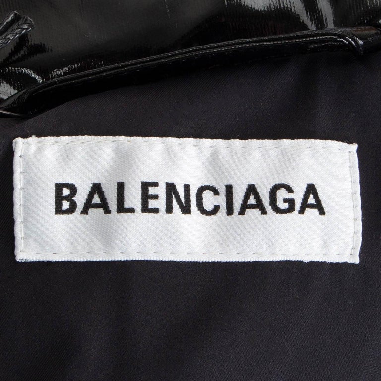 BALENCIAGA black polyester CROPPED SHINY PUFFER DOWN Jacket 38 S