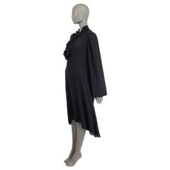 BALENCIAGA - Robe asymétrique noire en polyester à col montant haut, taille 36 XS