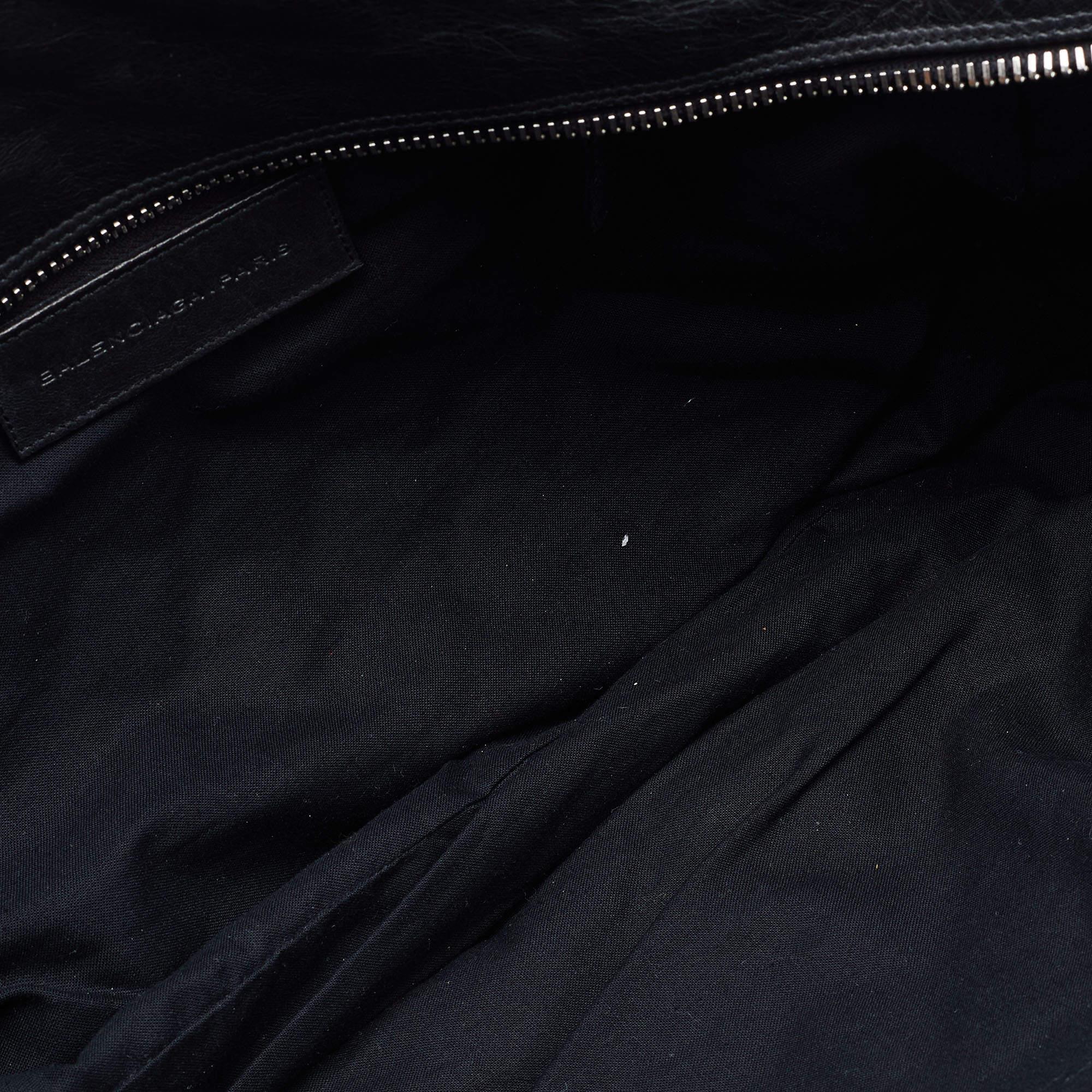 Balenciaga Black Quilted Chevre Leather Matelassé GM Bag 5
