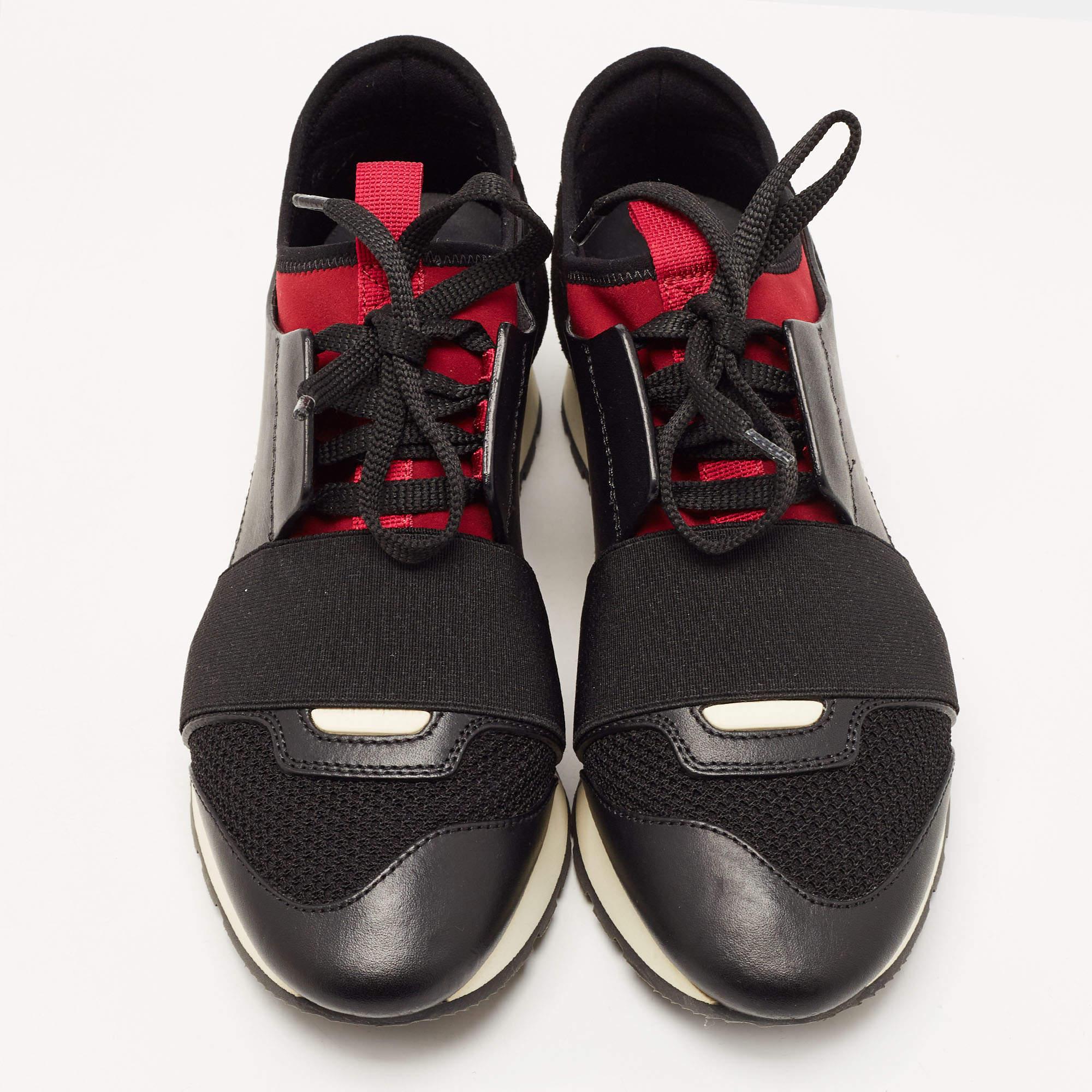 Balenciaga Black/Red Leather and Mesh Race Runner Sneakers Size 36 In Good Condition In Dubai, Al Qouz 2