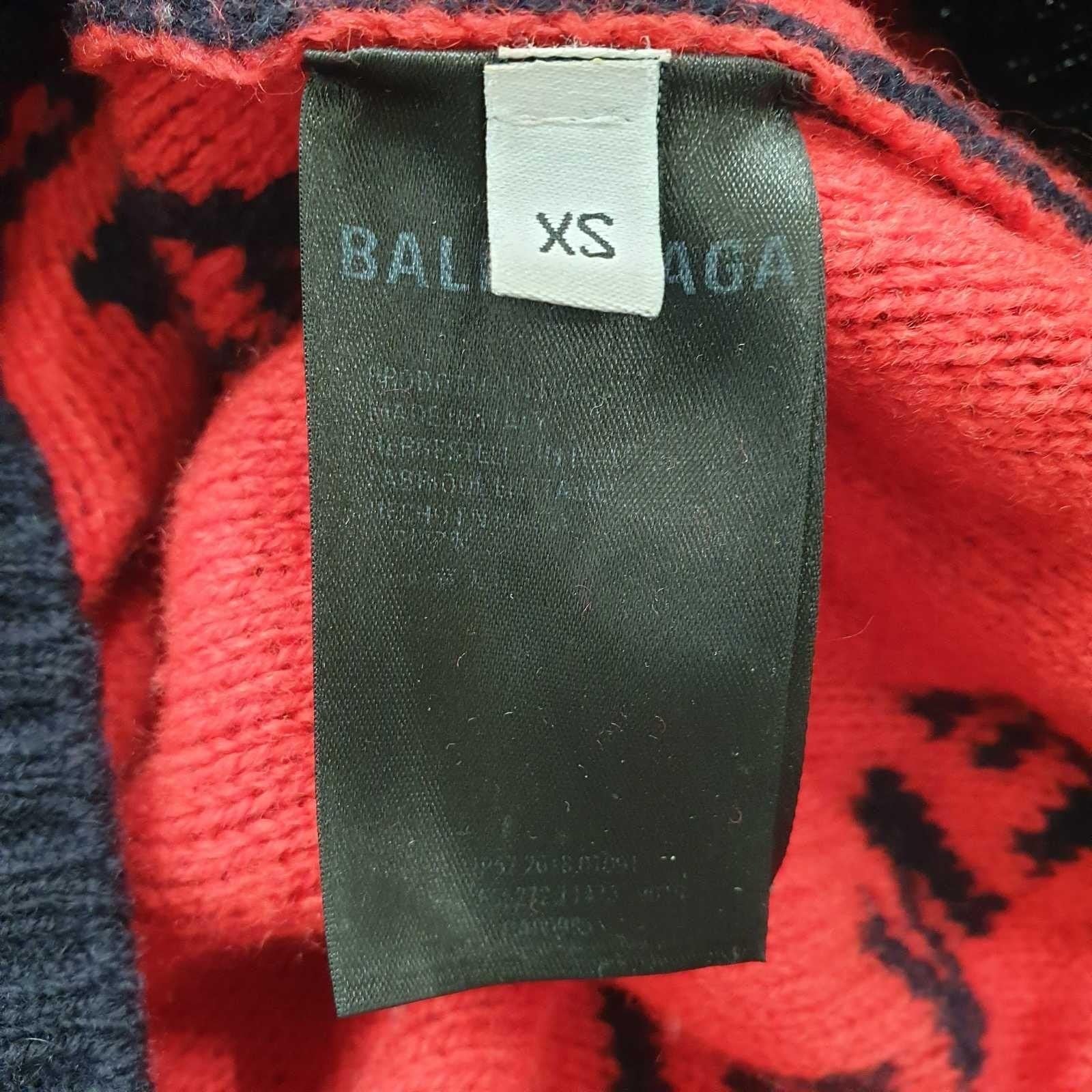 Pull à logo noir et rouge de Balenciaga - Taille XS Bon état - En vente à Krakow, PL
