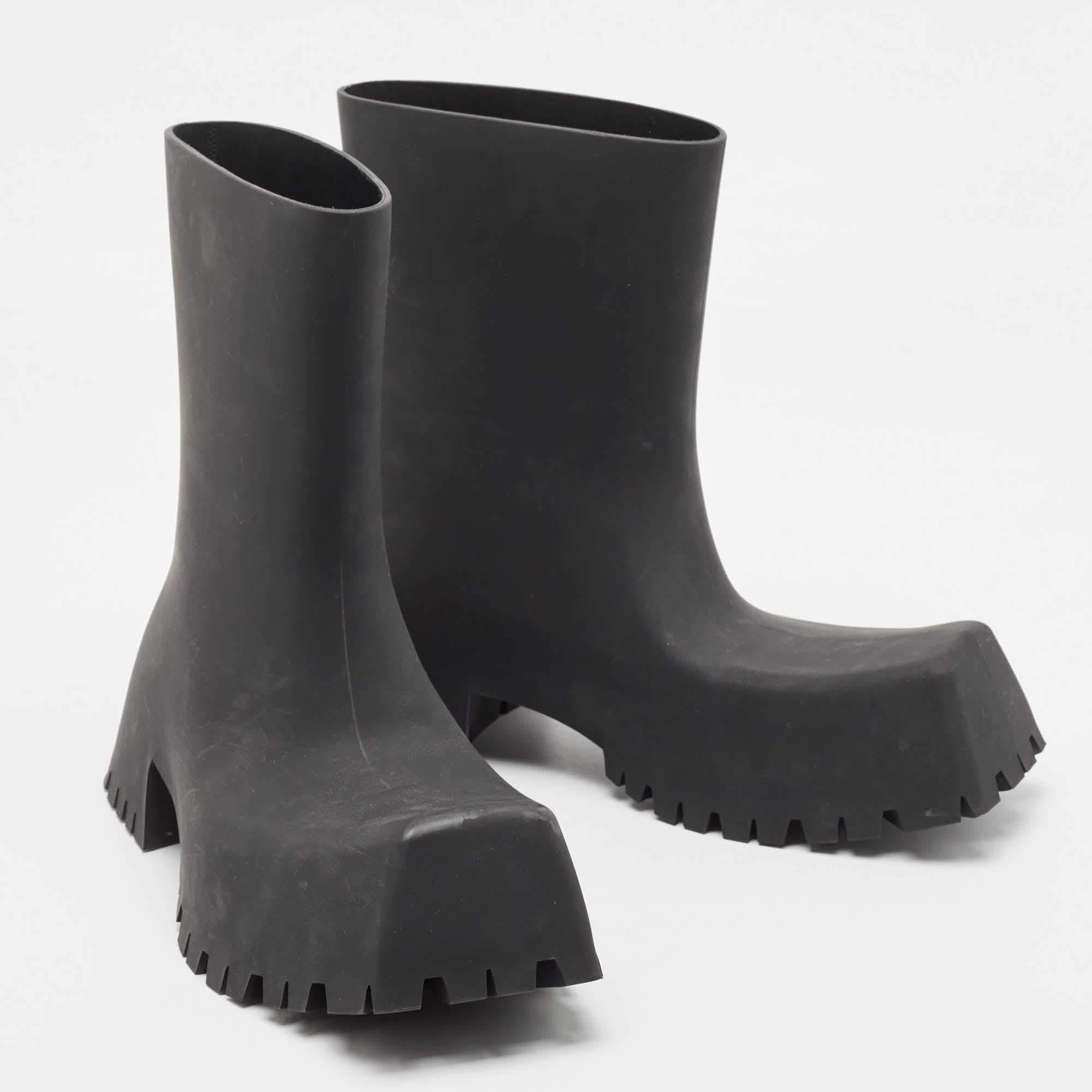 Men's Balenciaga Black Rubber Trooper Boots Size 43 For Sale