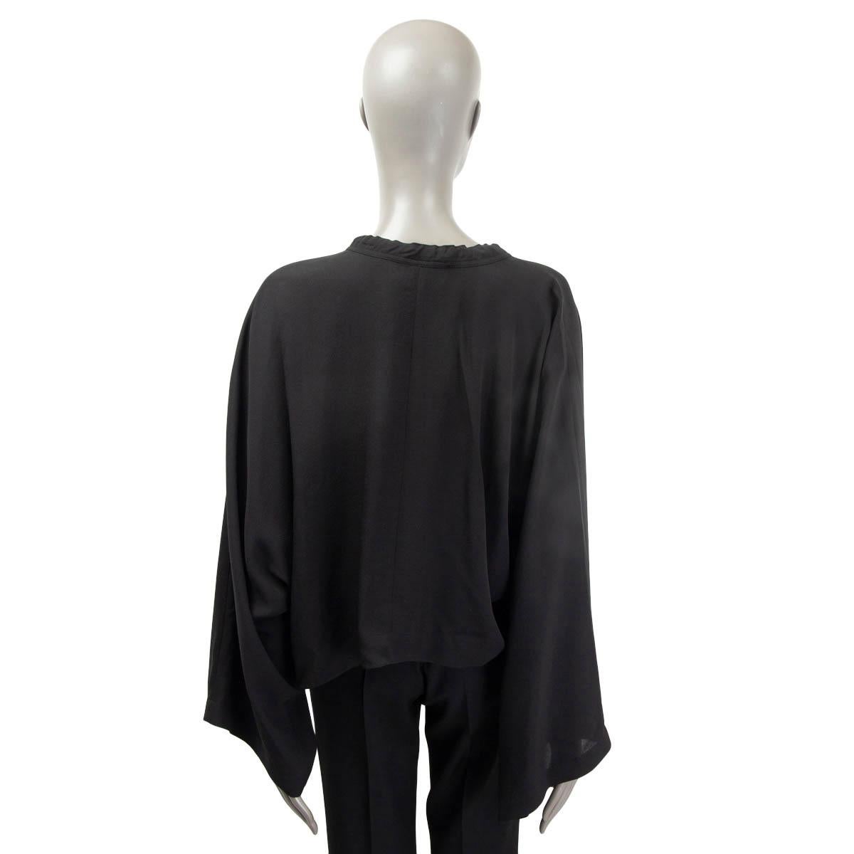 BALENCIAGA schwarzes Seidenhemd 2014 OVERSIZED WRAP Bluse Shirt 36 XS Damen im Angebot
