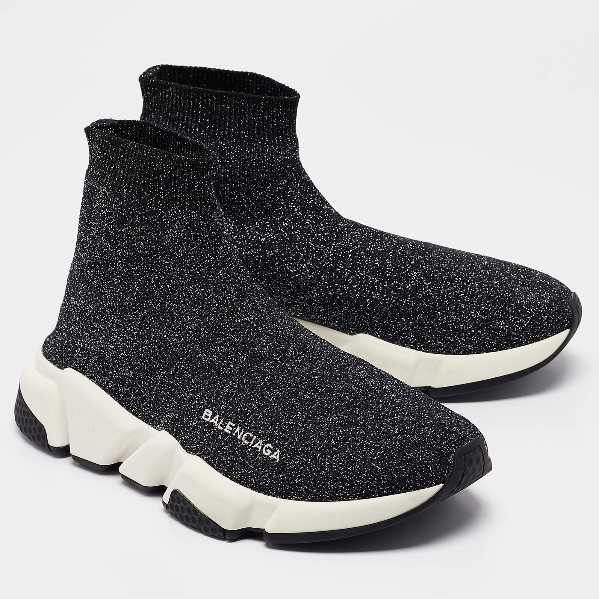 Women's Balenciaga Black/Silver Lurex Fabric Speed Trainer Sneakers Size 38 For Sale