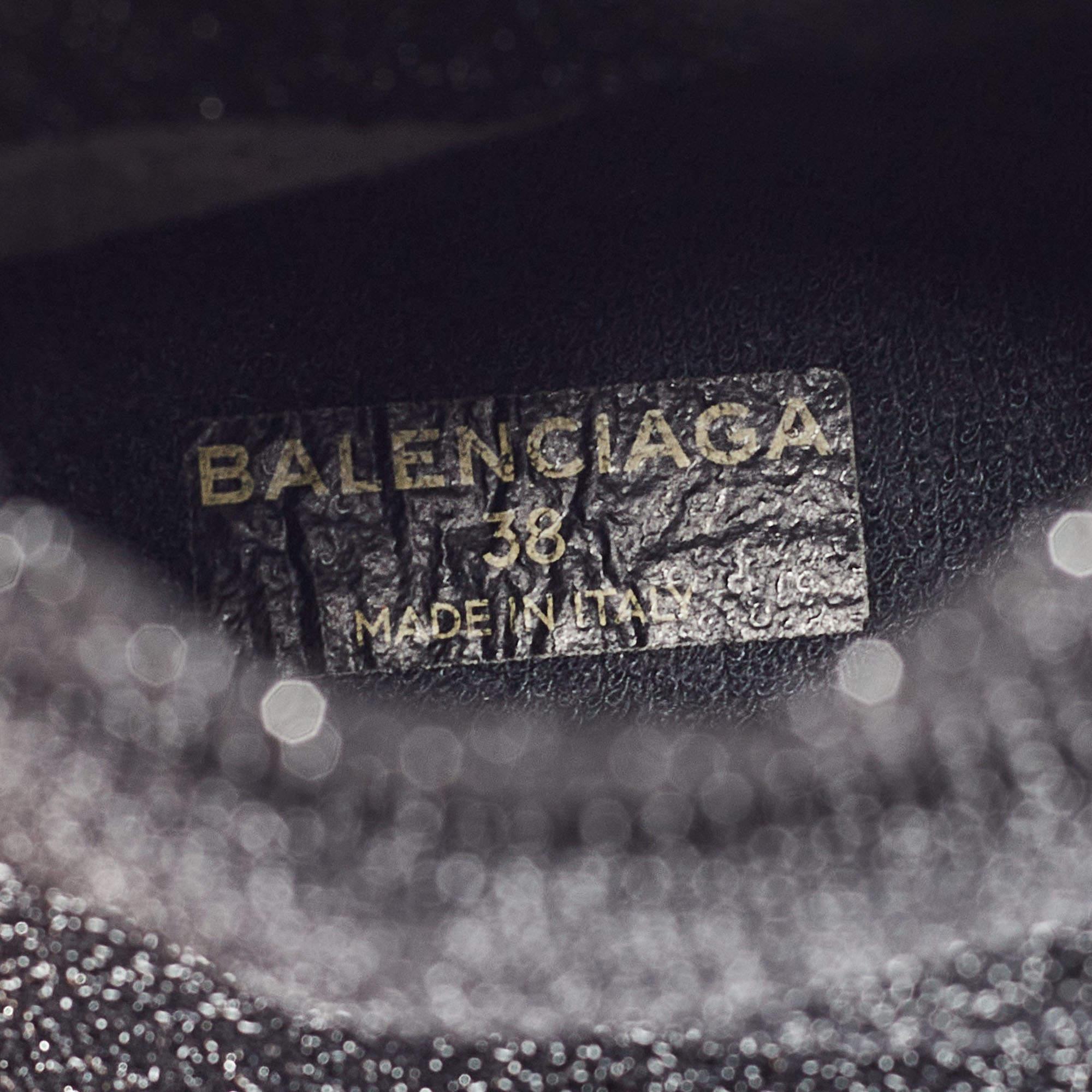Balenciaga Black/Silver Lurex Fabric Speed Trainer Sneakers Size 38 For Sale 4