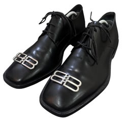 Balenciaga Mocasines Derby BB Rim Piel Lisa Negra
