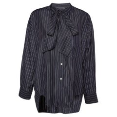 Balenciaga - Camicia oversize in cotone a righe nere con dettaglio cravatta