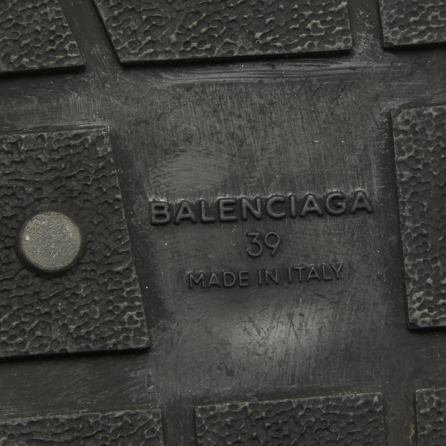 Balenciaga Zapatillas Race Runner de ante y piel negras Talla 39 3