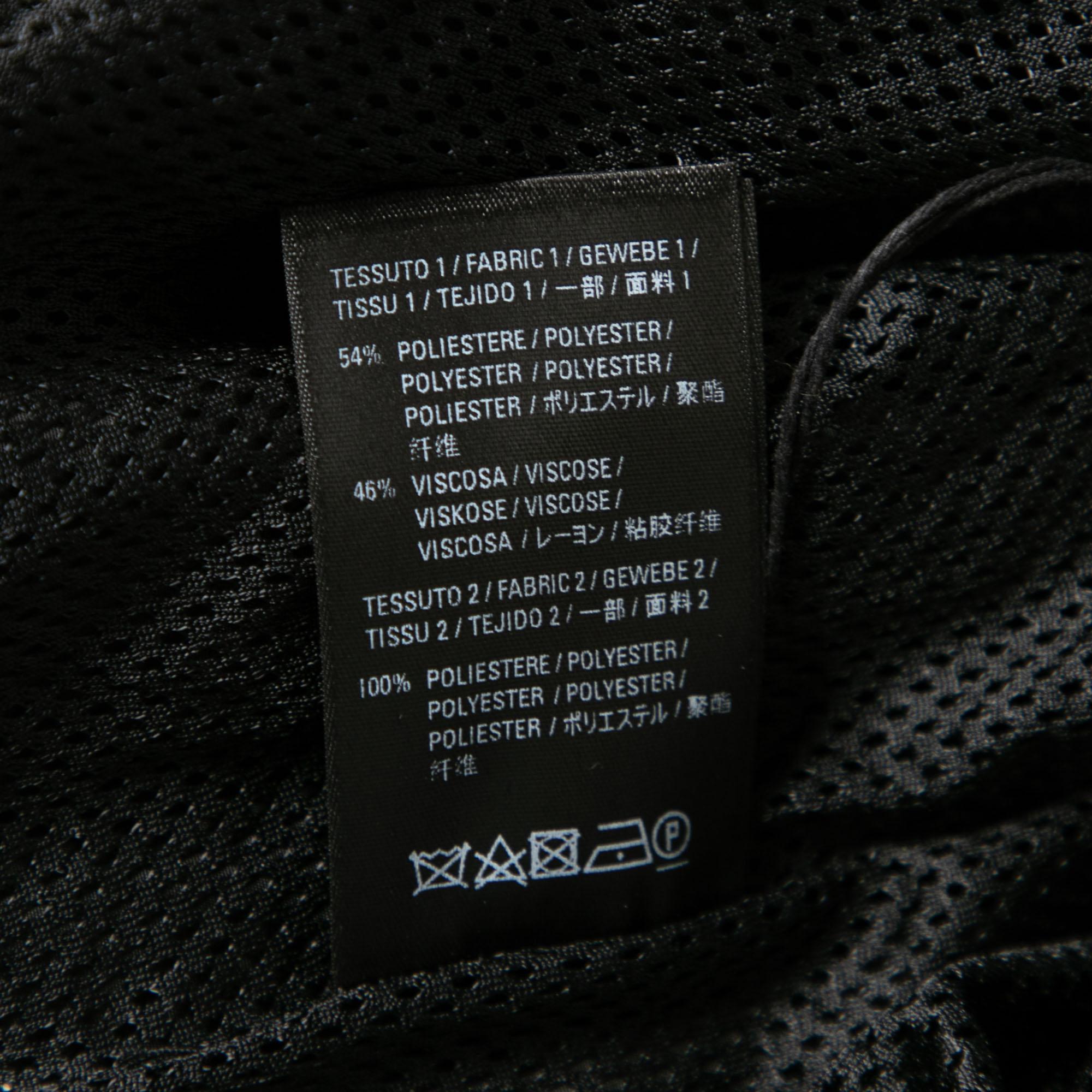 Schwarze bestickte Laufsteg-Shorts von Balenciaga mit synthetischem Logo M Herren im Angebot