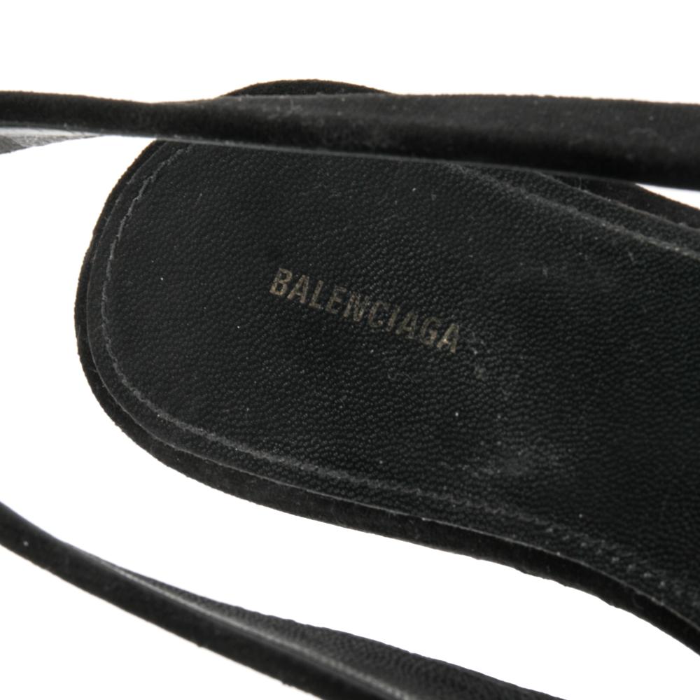 Balenciaga Black Velvet BB Logo Embellished Slingback Pointed Toe Flats Size 38 In Good Condition In Dubai, Al Qouz 2