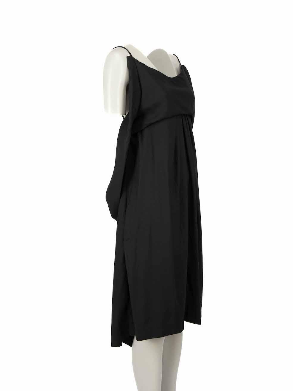 CONDITION is Very good. Hardly any visible wear to dress is evident on this used Balenciaga designer resale item.
 
Details
Black
Wool
Dress
Sleeveless
2x Side pockets
Internal hooked strap
Open back
Drawstring back detail
Round neck
 
Made in
