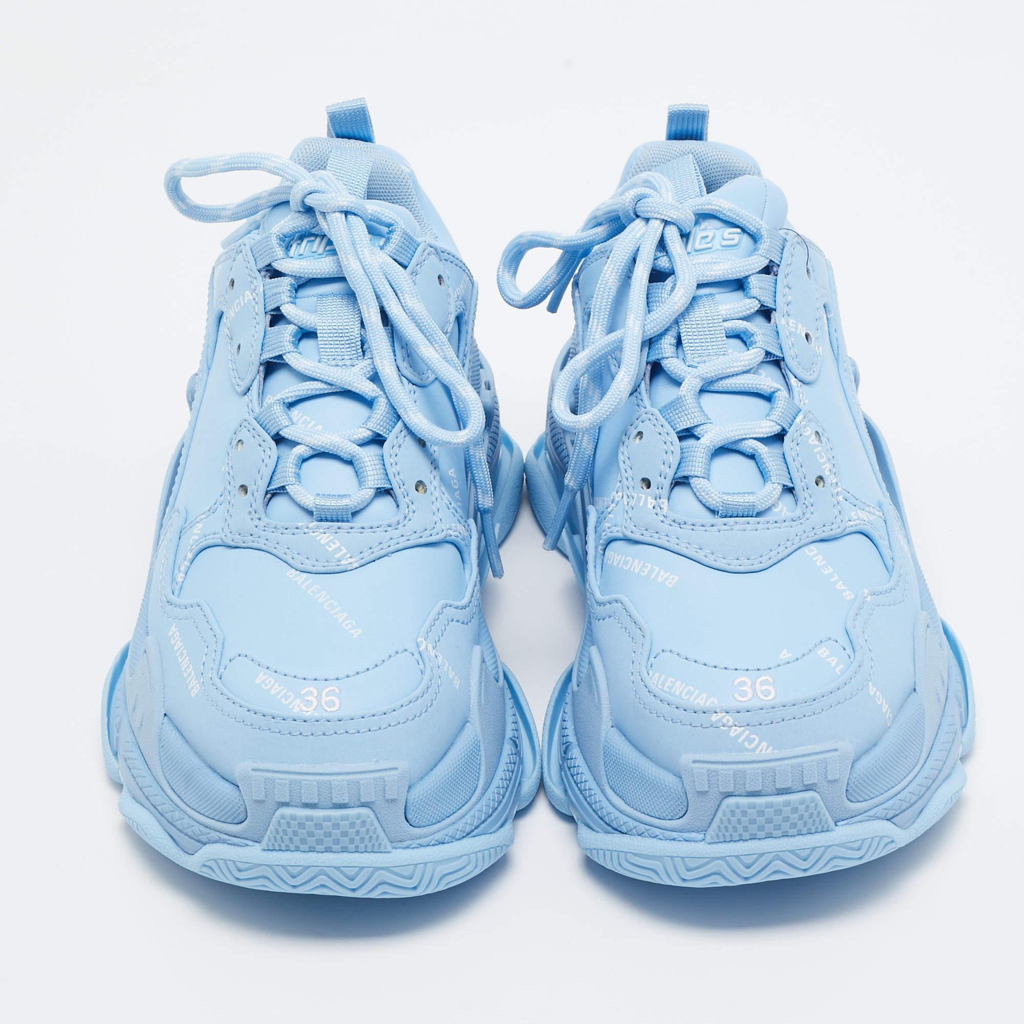 Balenciaga Blue Faux Leather Triple S Low Top Sneakers Size 36 In New Condition In Dubai, Al Qouz 2