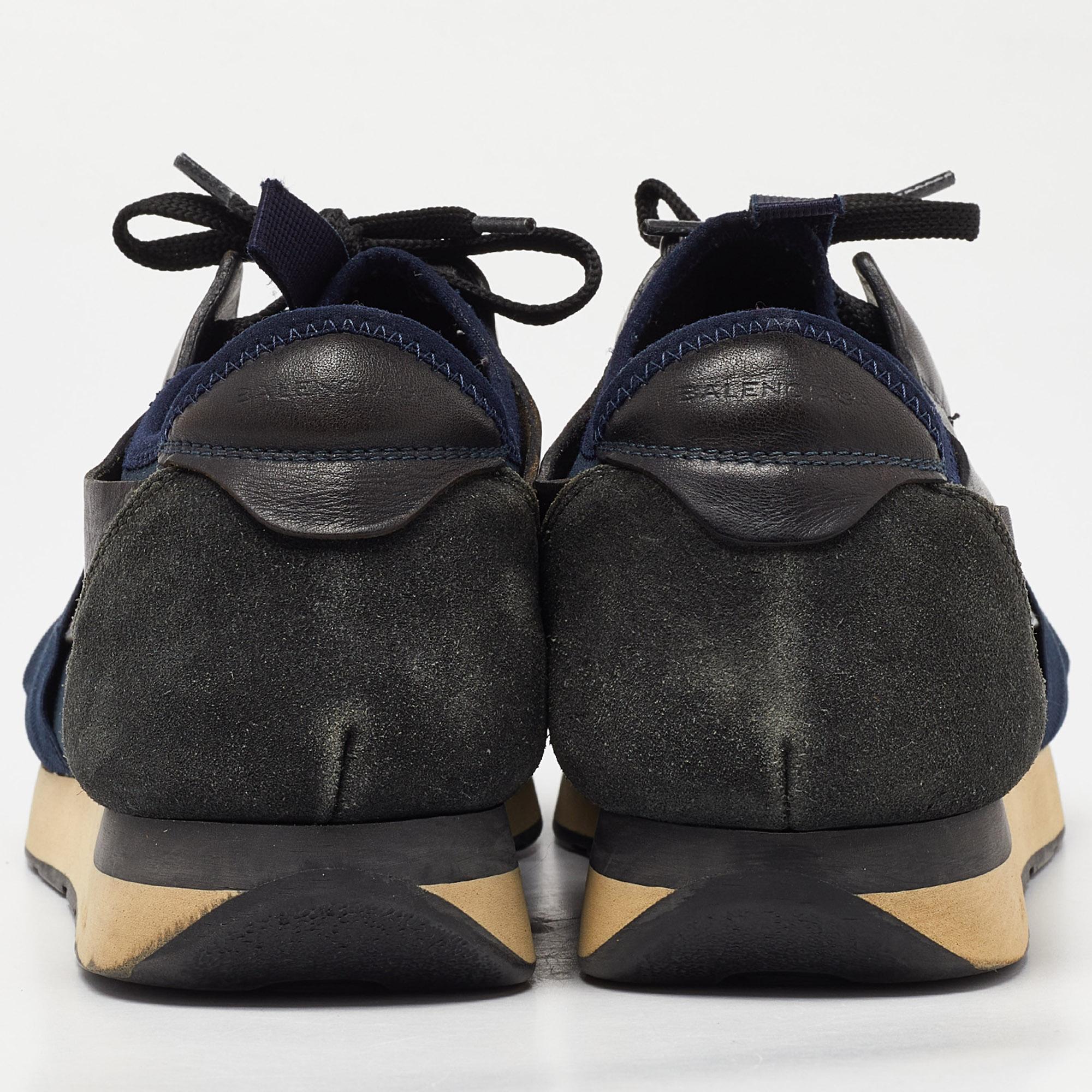 Men's Balenciaga Blue Leather and Mesh Race Runner Sneakers Size 42 For Sale