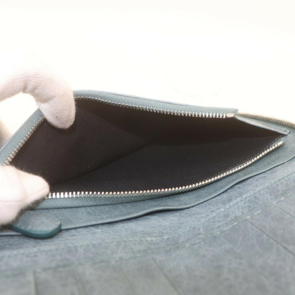 Balenciaga Blue Leather Arena Zippy Wallet Long Zip Around 861786 In Good Condition In Dix hills, NY