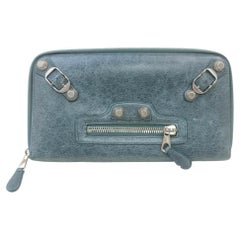 Balenciaga - Portefeuille Arena à fermeture éclair en cuir bleu avec fermeture éclair, env. 861786