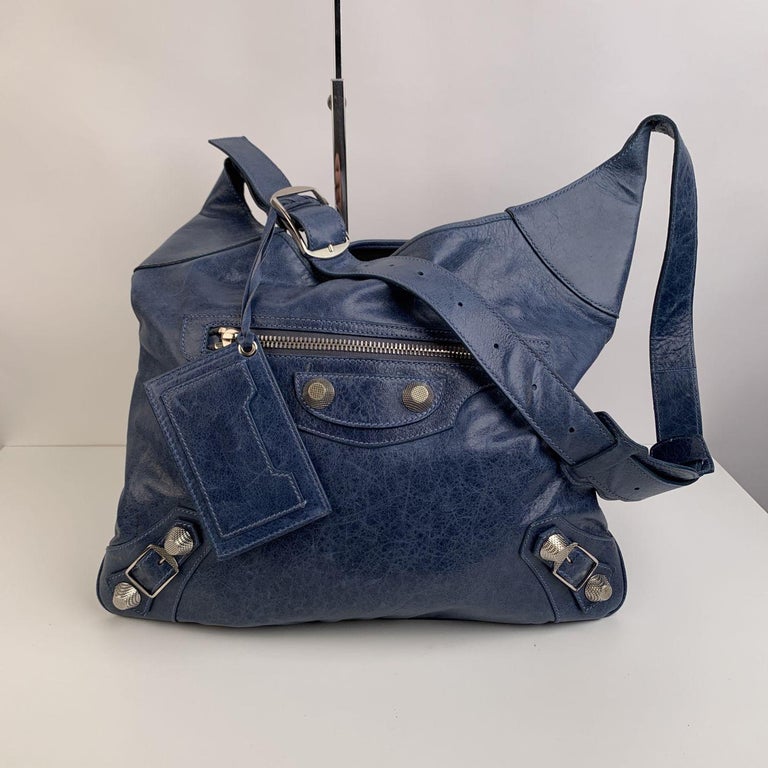 Balenciaga Blue Leather Besace Hobo Shoulder Messenger Bag For Sale at  1stDibs