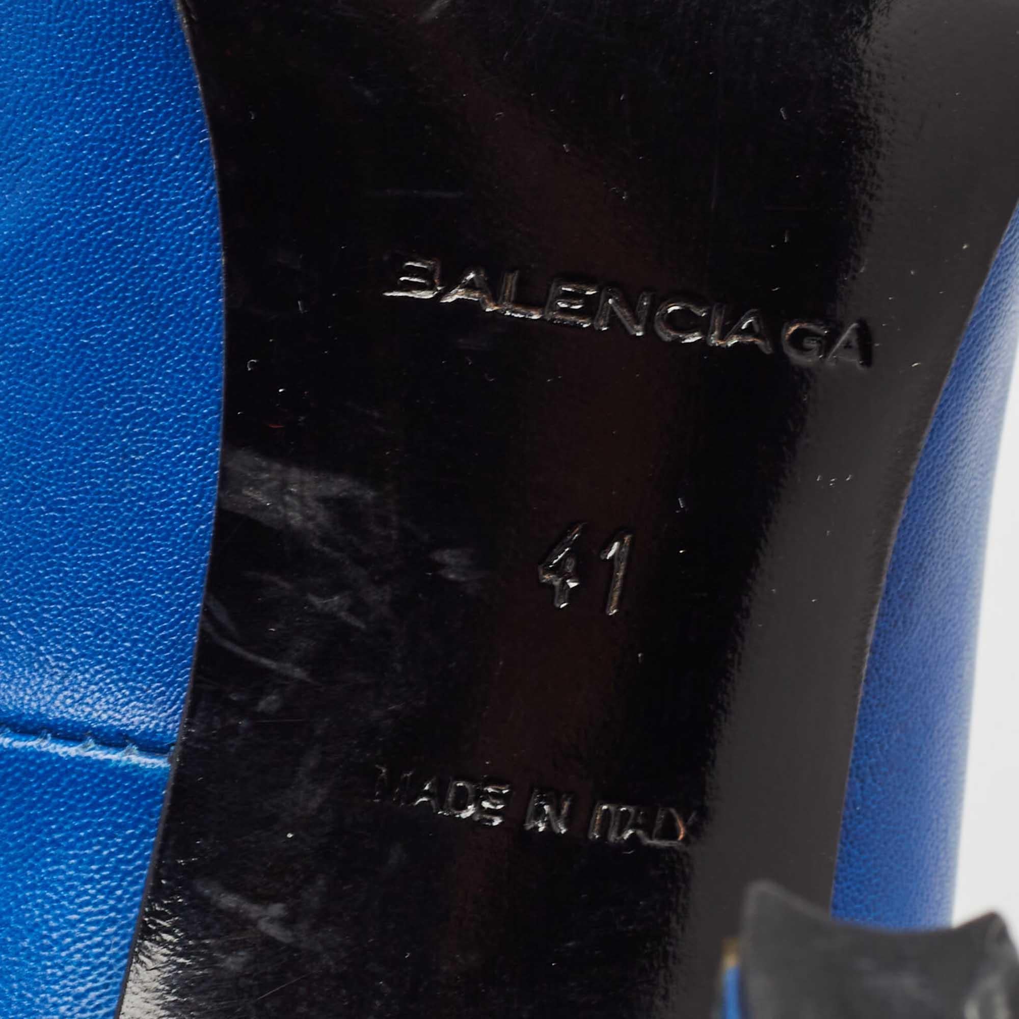 Balenciaga Blaue Loafer-Pumps aus Leder Größe 41 im Angebot 4