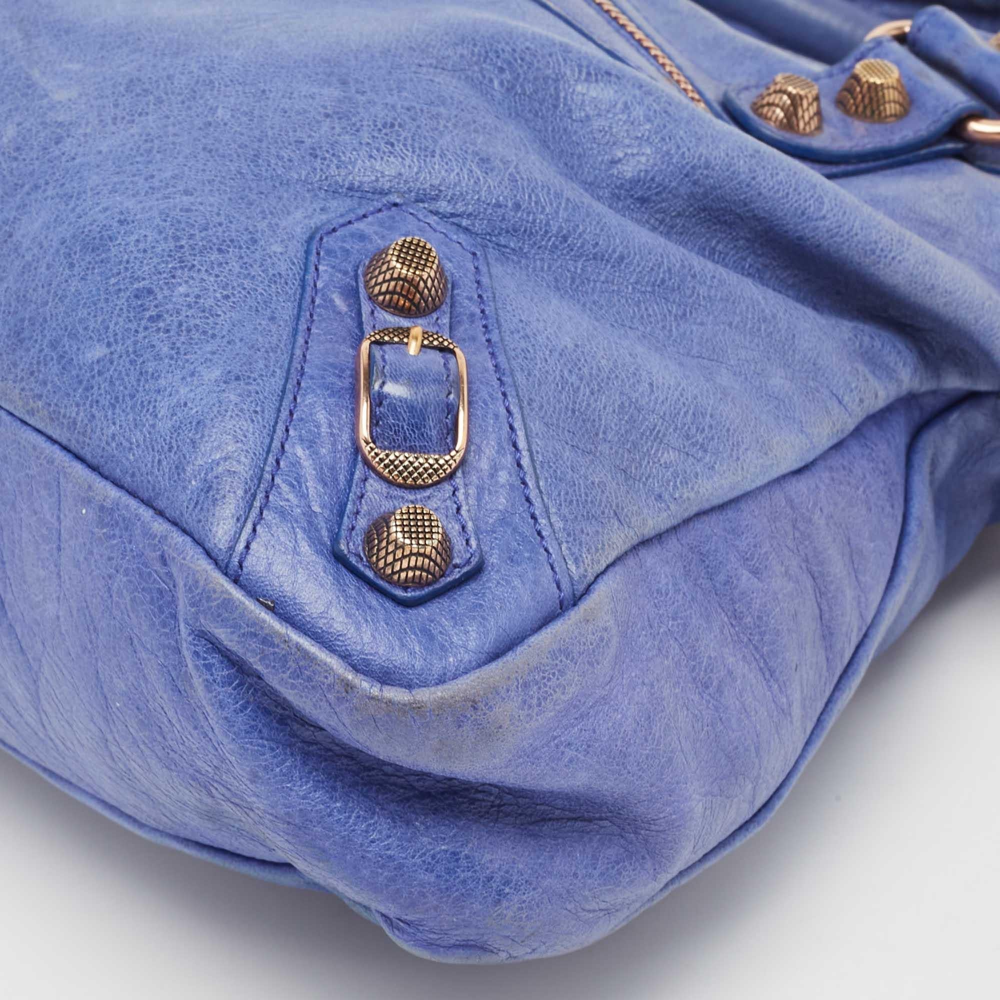 Balenciaga Blue Leather Rose Gold Hardware Classic Town Bag In Fair Condition For Sale In Dubai, Al Qouz 2