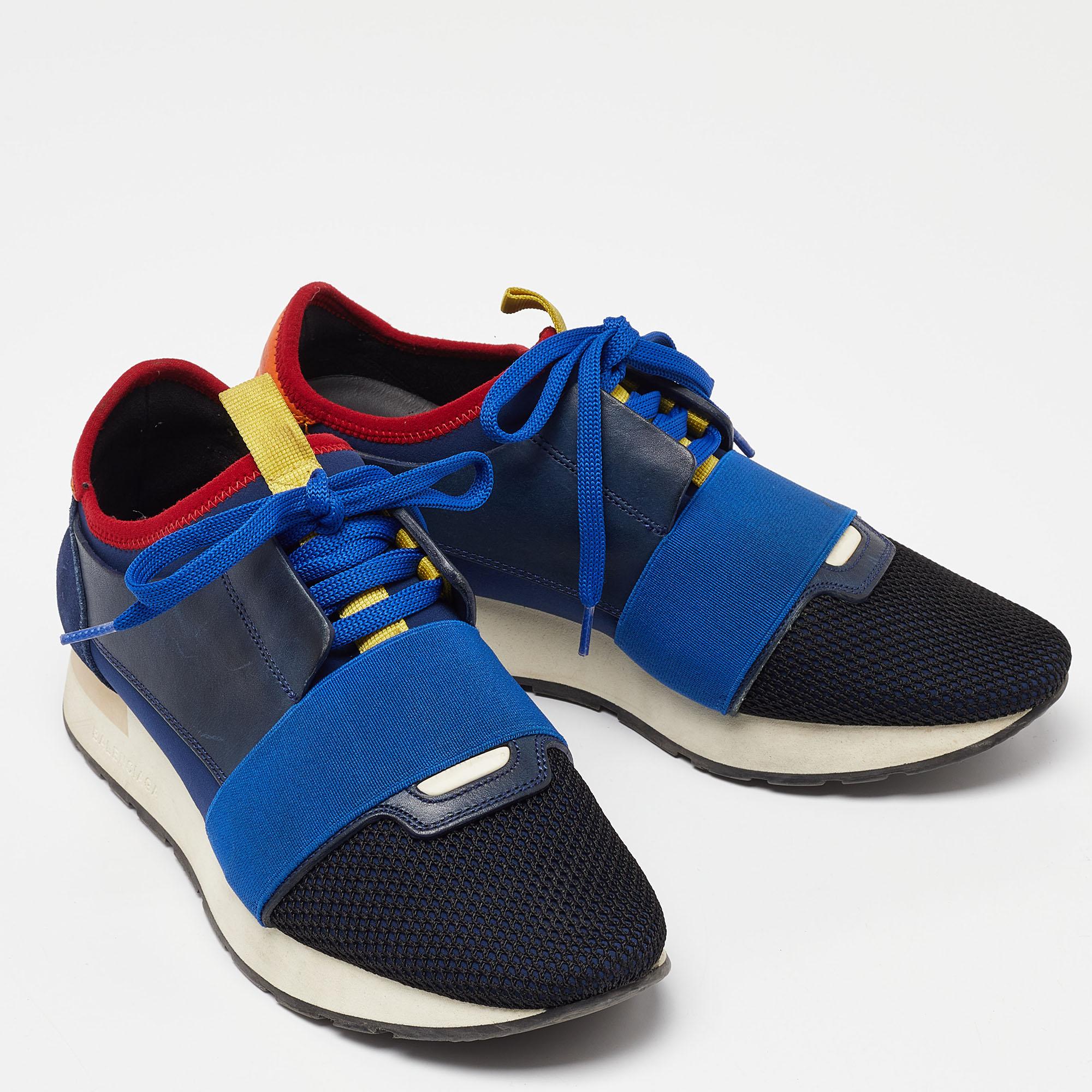 Baskets de course Balenciaga en cuir, daim, néoprène et maille bleue, taille 38 Bon état - En vente à Dubai, Al Qouz 2