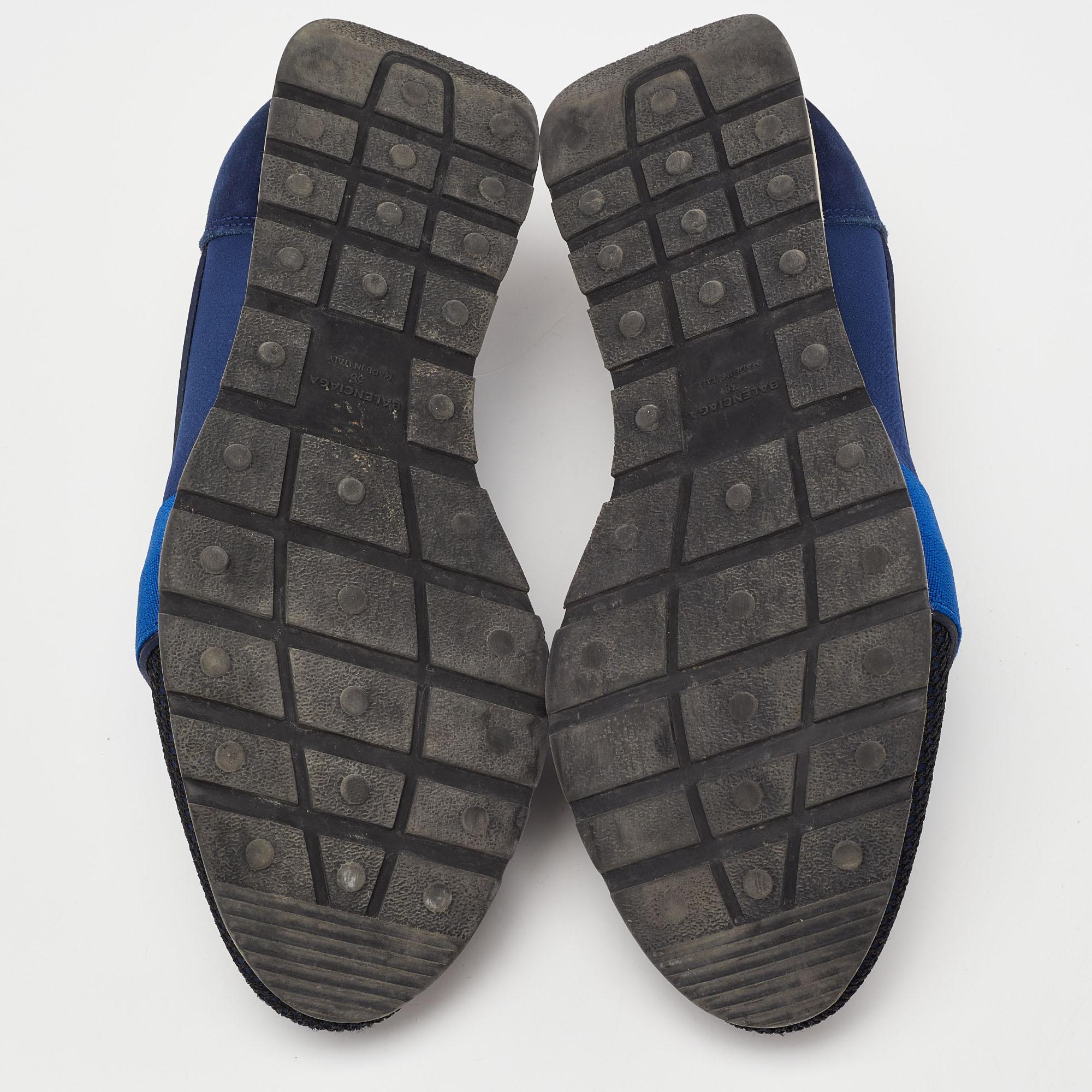 Baskets de course Balenciaga en cuir, daim, néoprène et maille bleue, taille 38 en vente 1