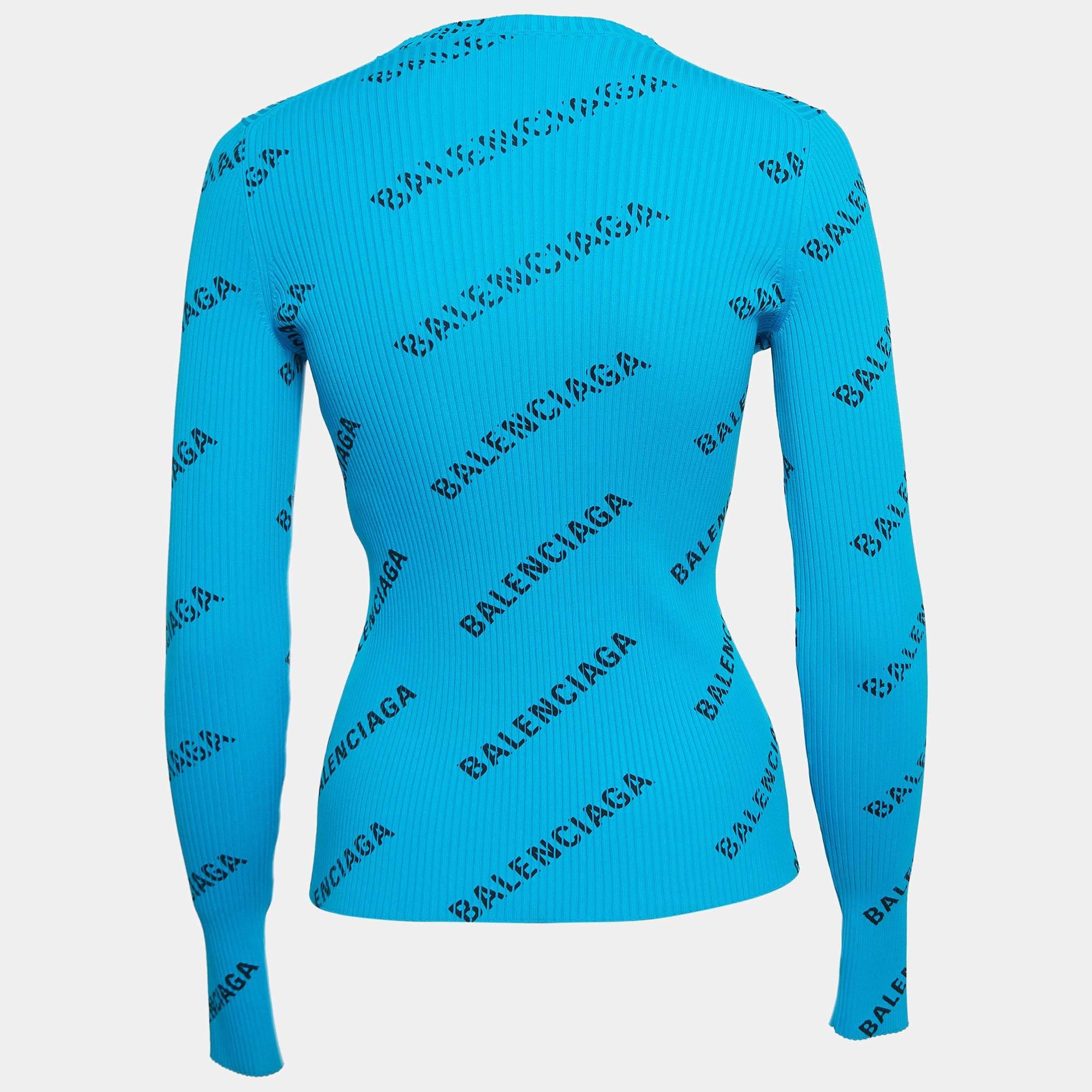 Este top de diseño te aportará estilo y comodidad. Confeccionado con el mejor tejido  la creación se ha detallado enormemente. Combínalo con una falda y tacones.