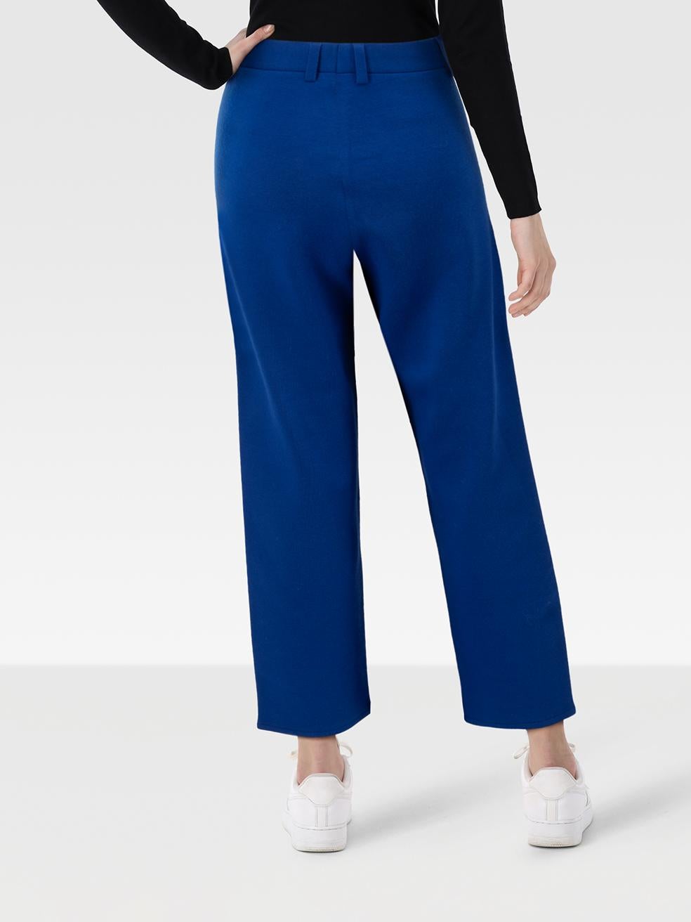 CONDITION is Very good. Minimal wear to the trousers is evident. Length of trouser legs have been altered on this used Balenciaga designer resale item.
 
 
 
 Details
 
 
 Blue
 
 Wool
 
 Trousers
 
 High rise
 
 Straight leg
 
 Logo engraved