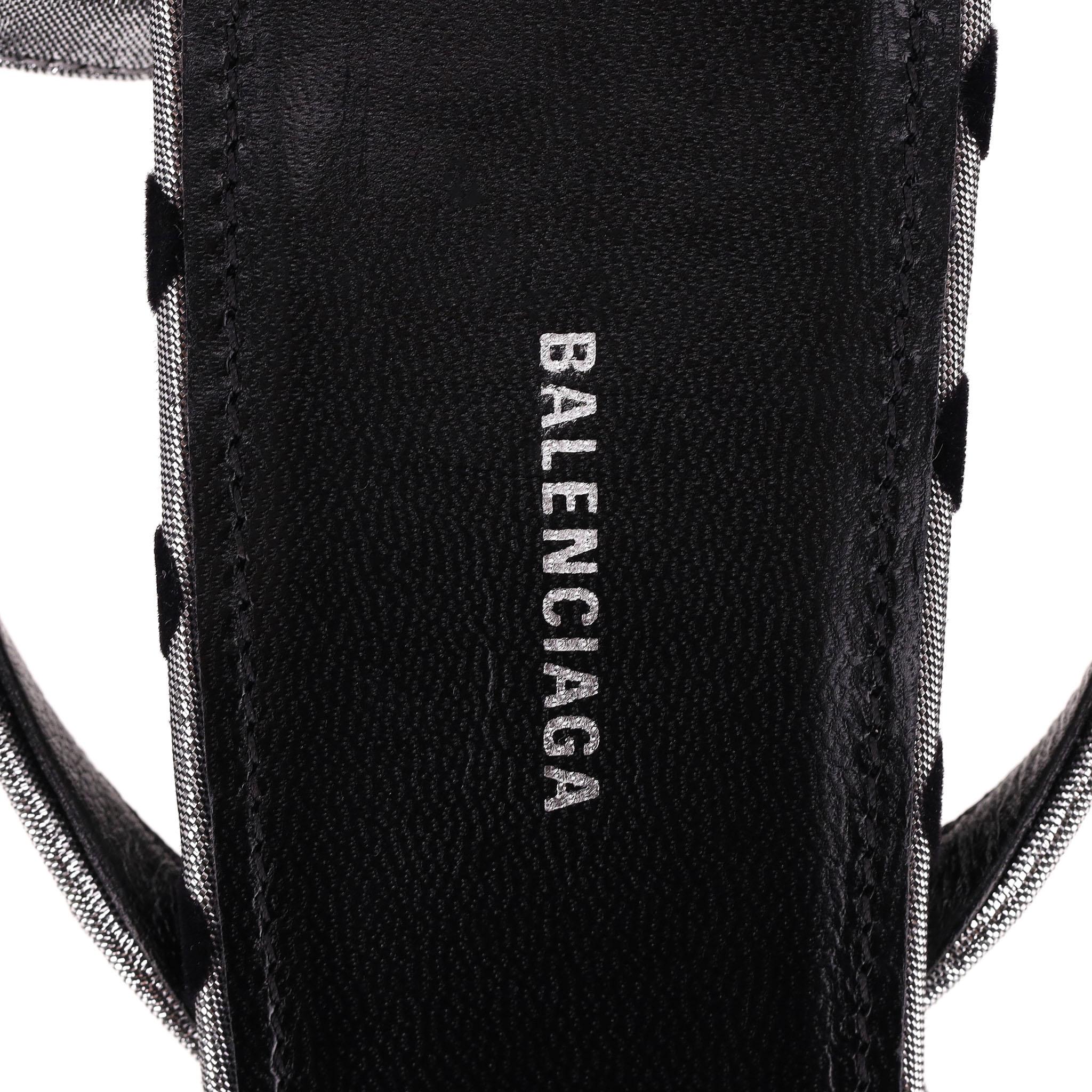 Sandales à pois avec nœud de Balenciaga en vente 4
