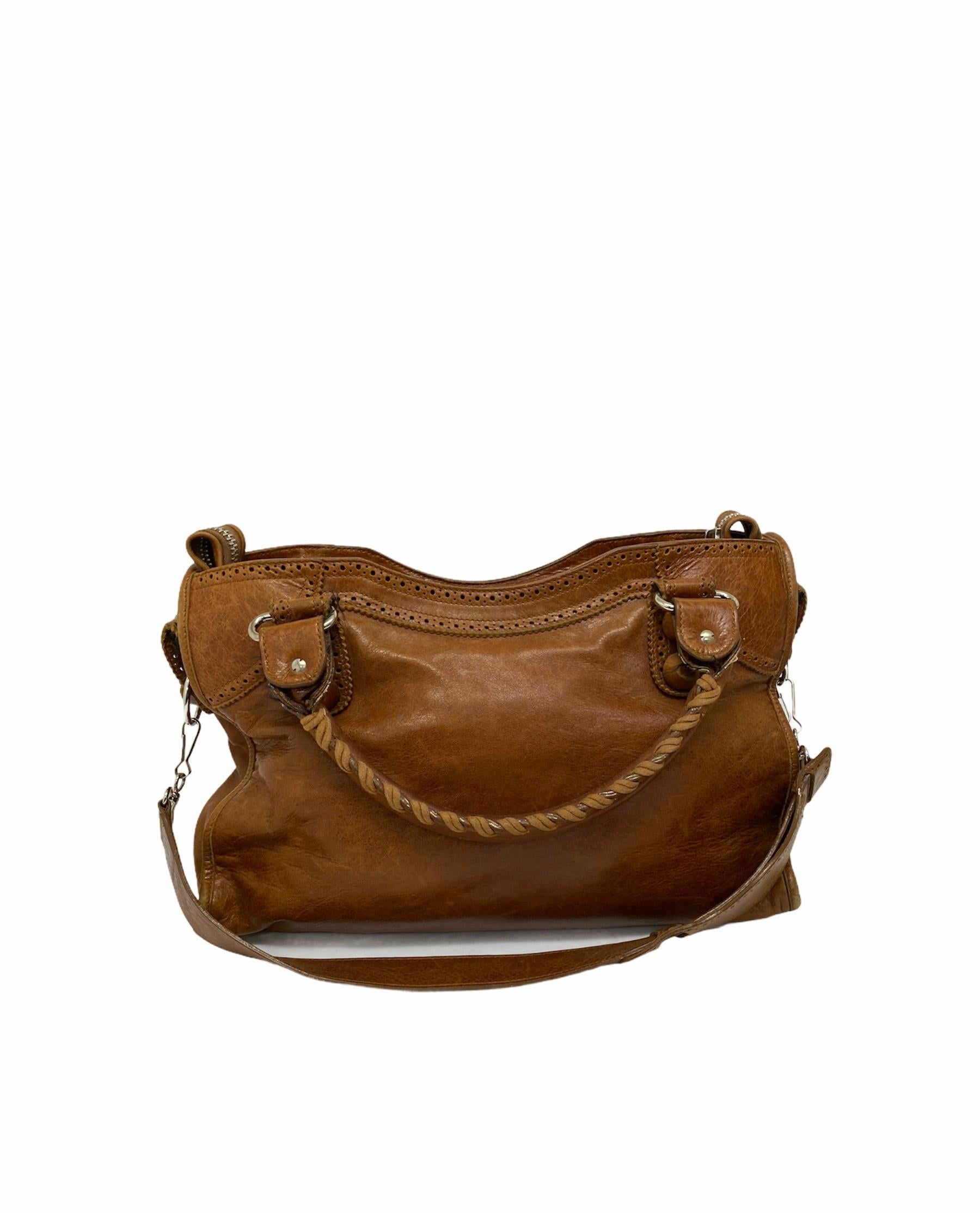Donna Borsa City di Balenciaga in pelle marrone con finiture in argento