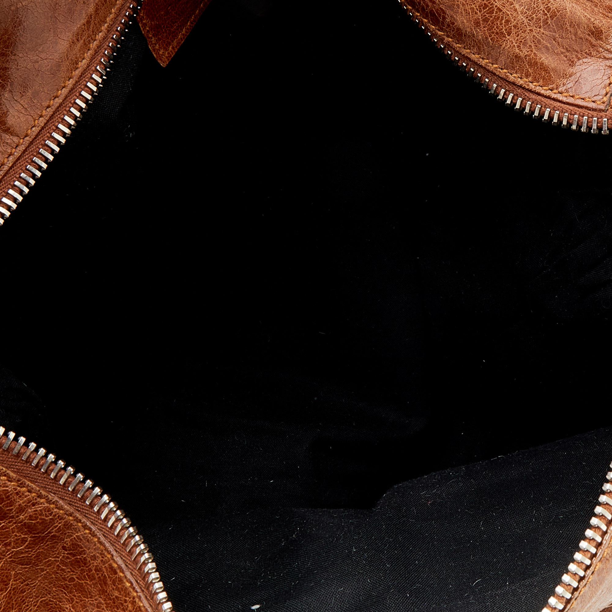 Balenciaga Brown Leather Giant 21 Hardware SGH Brief Bag In Good Condition In Dubai, Al Qouz 2
