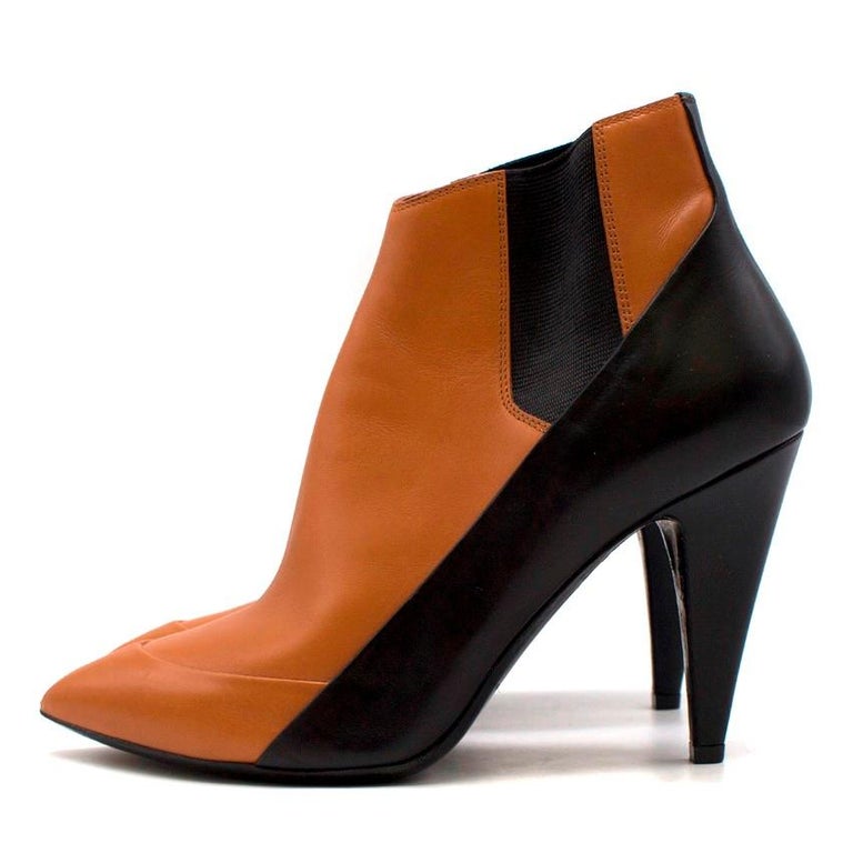 Balenciaga Brown Leather Heeled Two-tone Ankle Boots 39 (IT) at 1stDibs