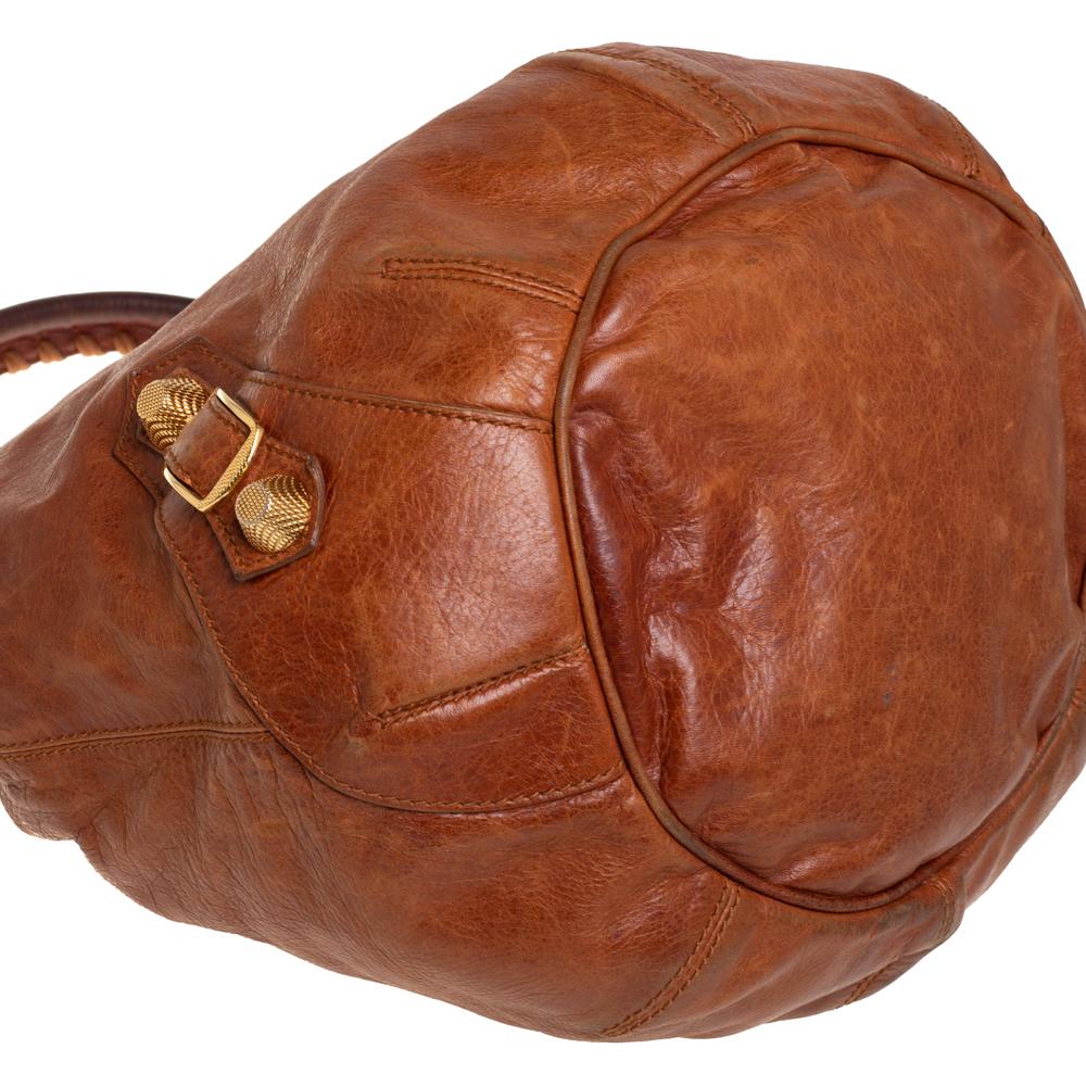 Balenciaga SGH Pompon Hobo aus braunem Leder 4