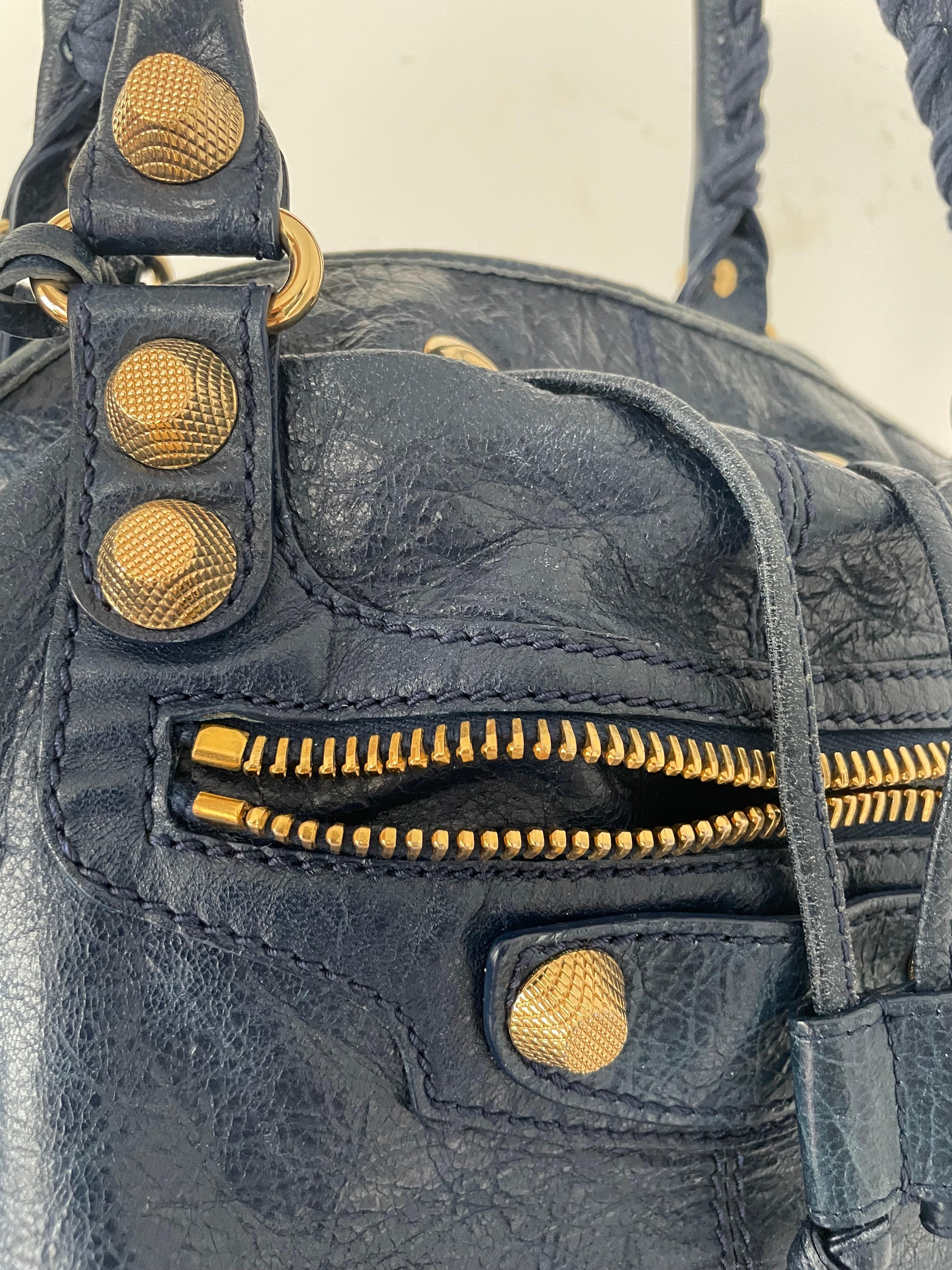 Women's or Men's Balenciaga Bucket bag with Saint gold Studs and shoulder strap For Sale