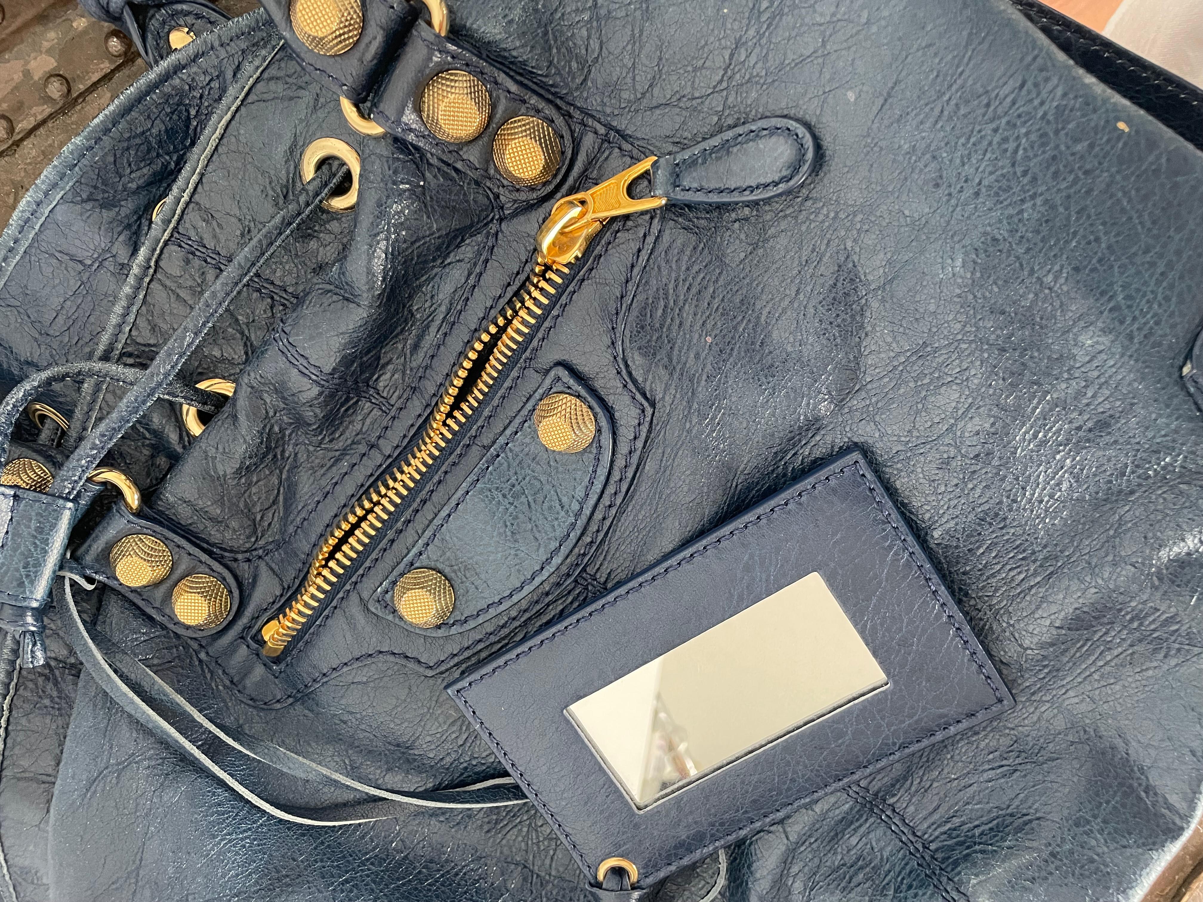 Balenciaga Bucket bag with Saint gold Studs and shoulder strap For Sale 3