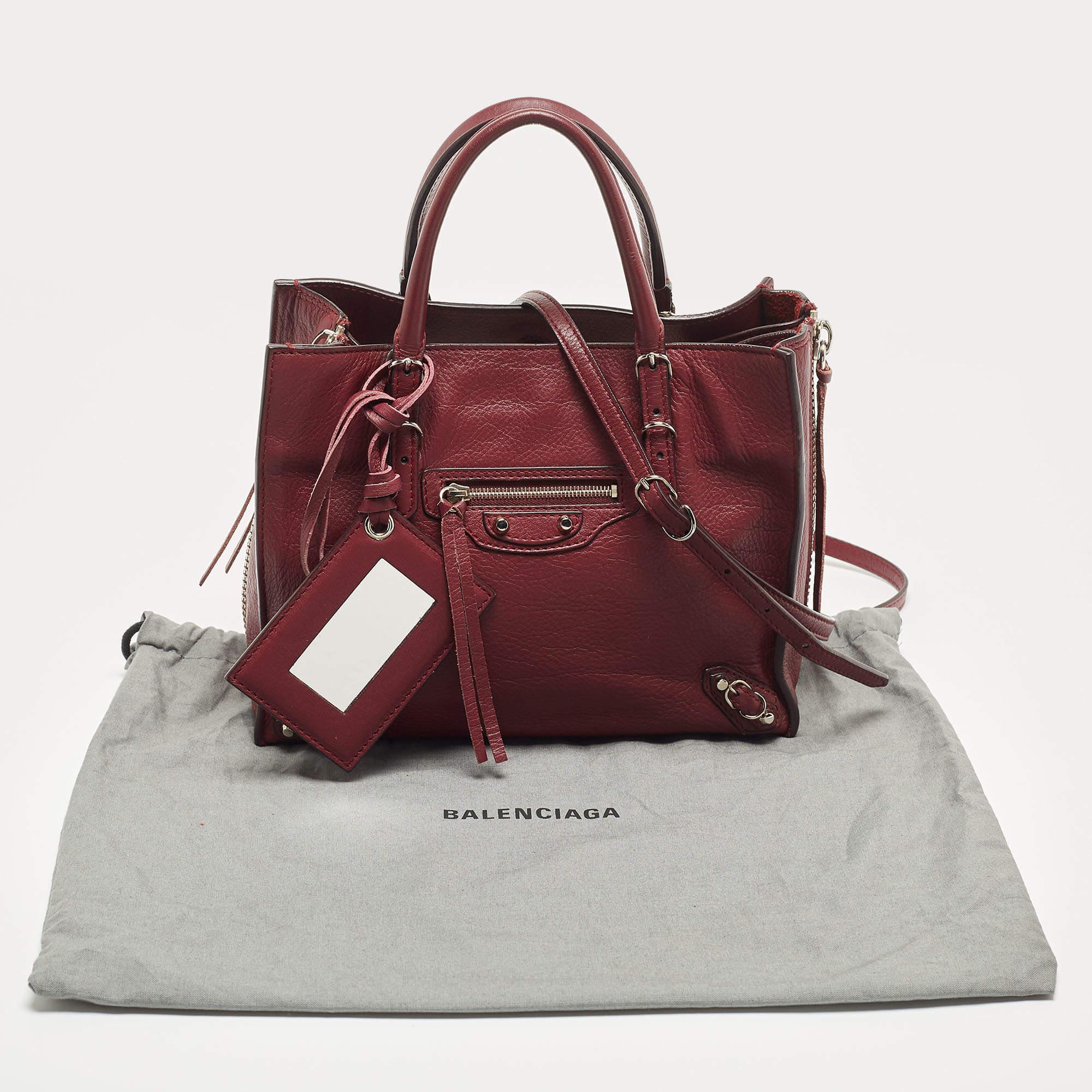 Balenciaga Burgundy Leather Mini Papier A4 Tote In Good Condition In Dubai, Al Qouz 2